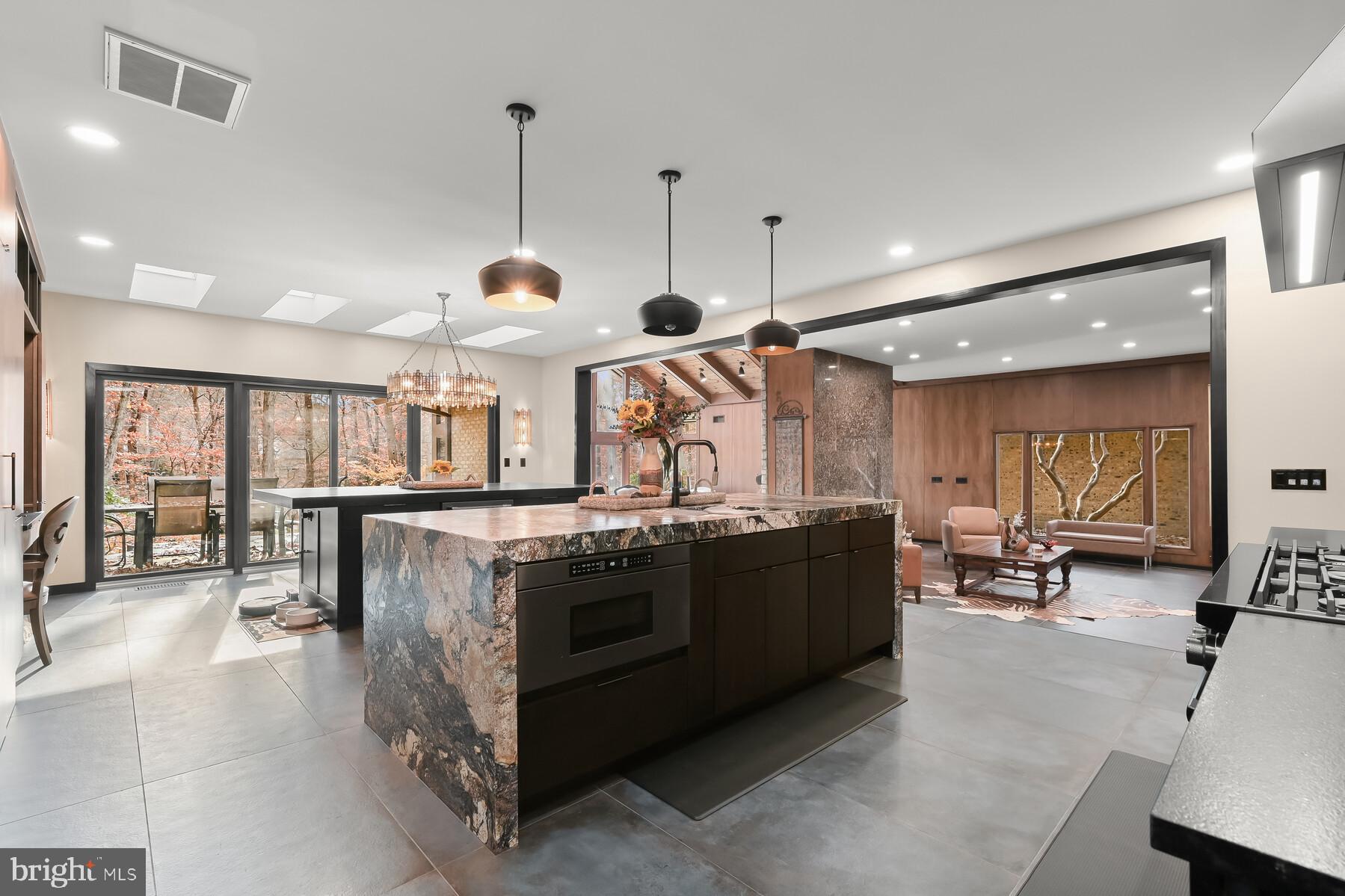 CAMOTOP - Residential