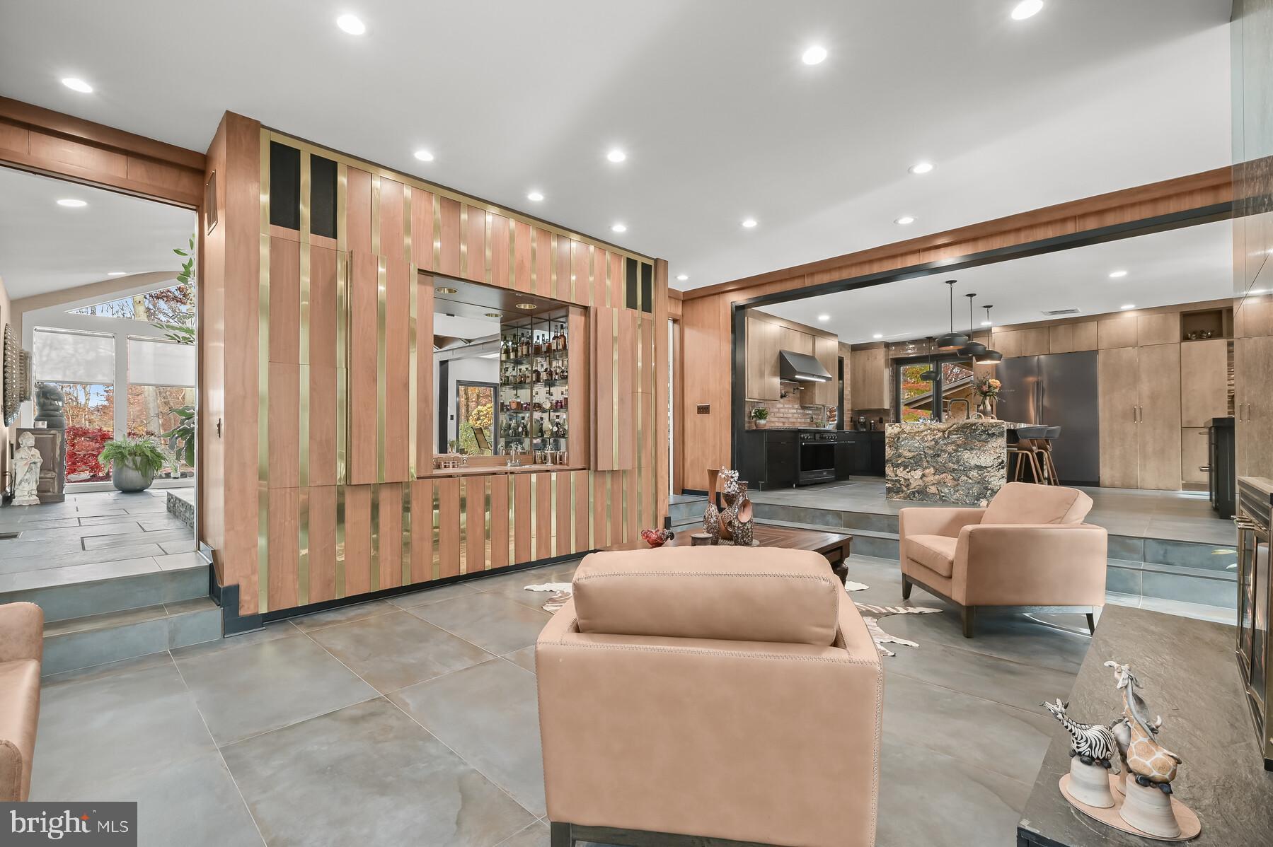 CAMOTOP - Residential