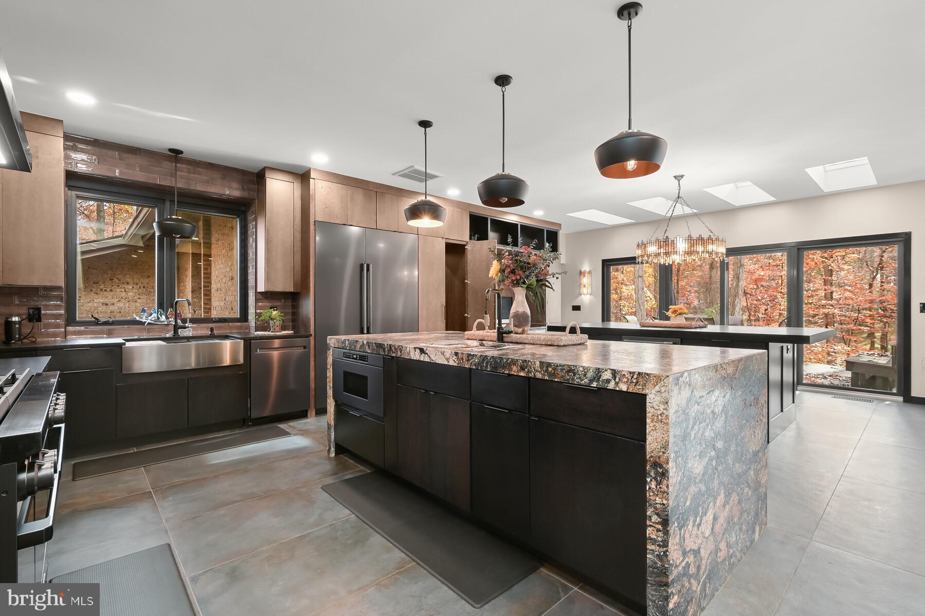 CAMOTOP - Residential