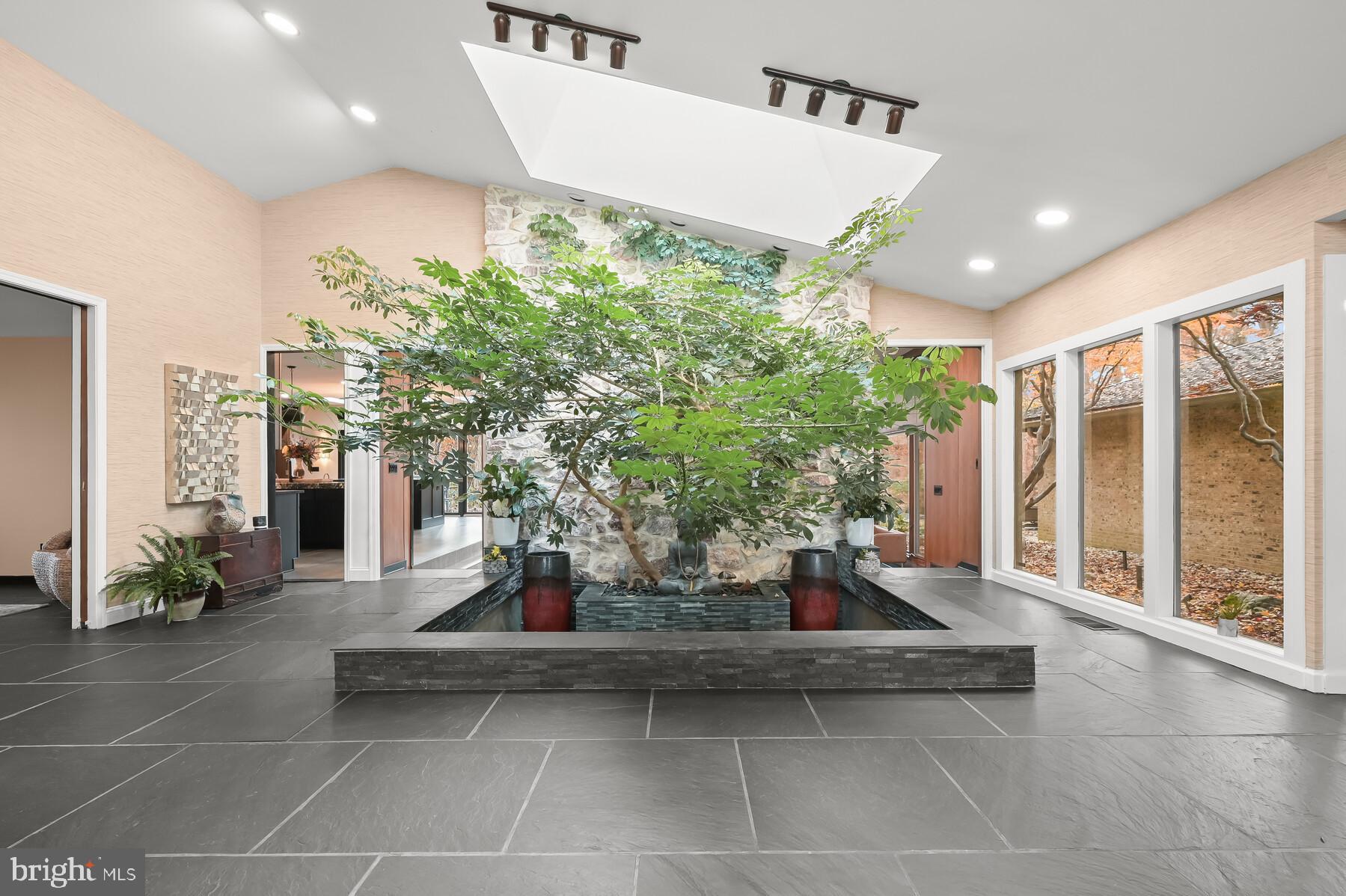 CAMOTOP - Residential