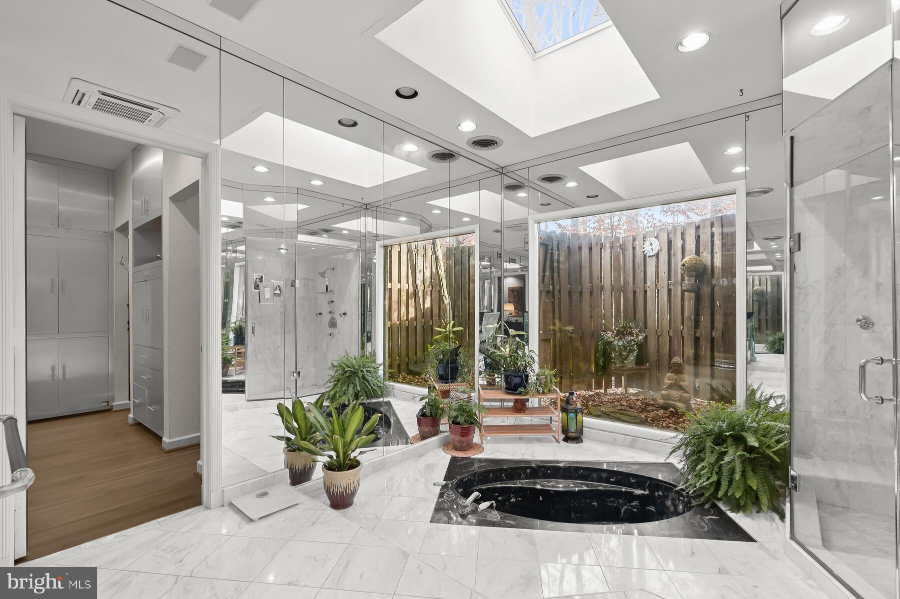 CAMOTOP - Residential