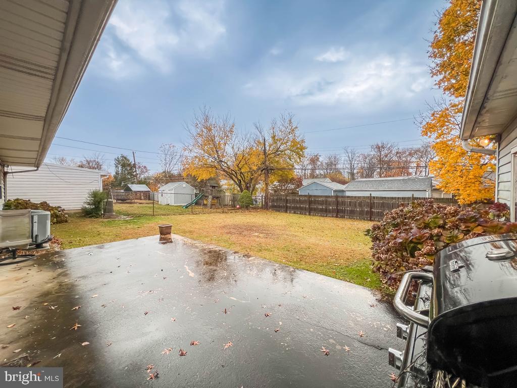 FAIRLESS HILLS - Residential