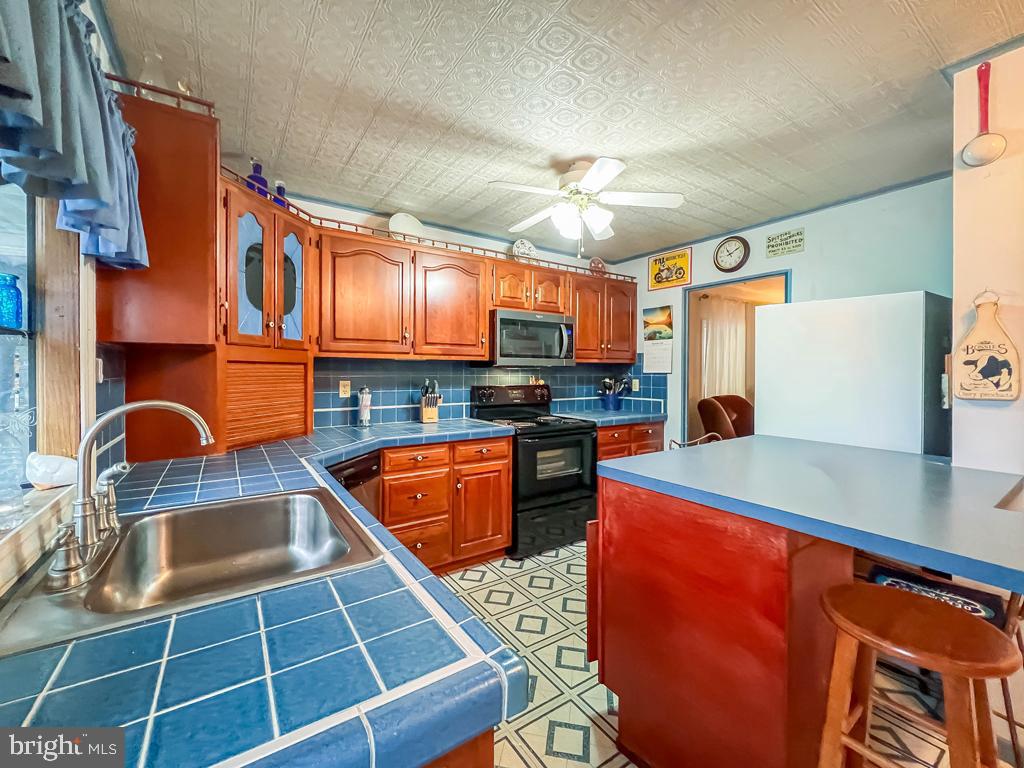 FAIRLESS HILLS - Residential