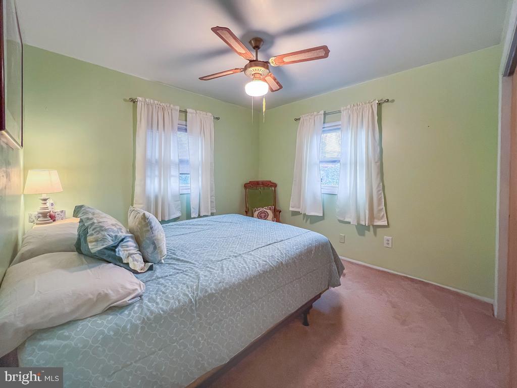 FAIRLESS HILLS - Residential