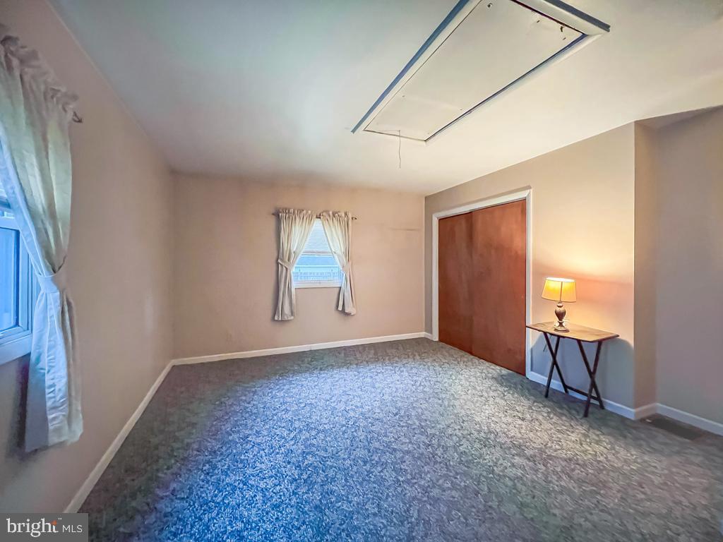 FAIRLESS HILLS - Residential