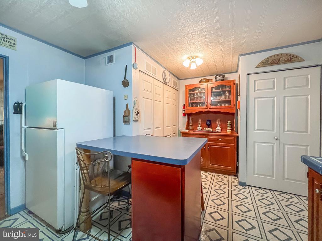 FAIRLESS HILLS - Residential