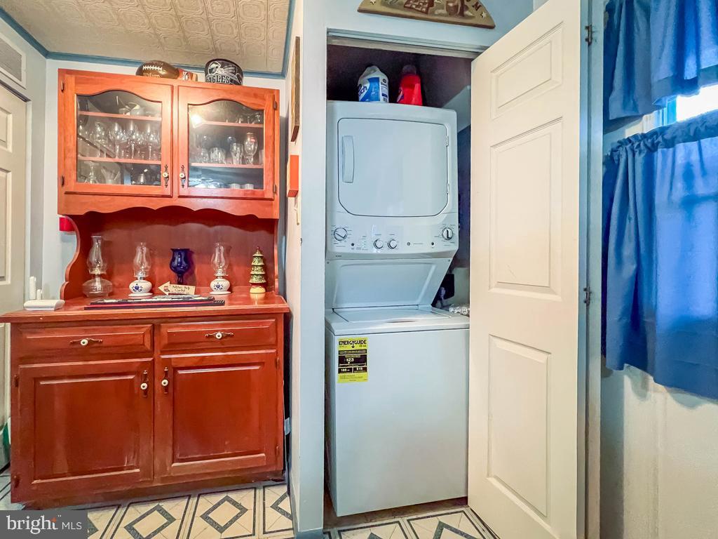 FAIRLESS HILLS - Residential