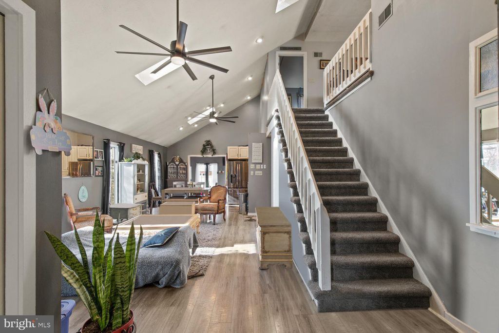 Photo of 85 N MAPLE AVE, LEOLA, PA 17540 (MLS # PALA2031960)