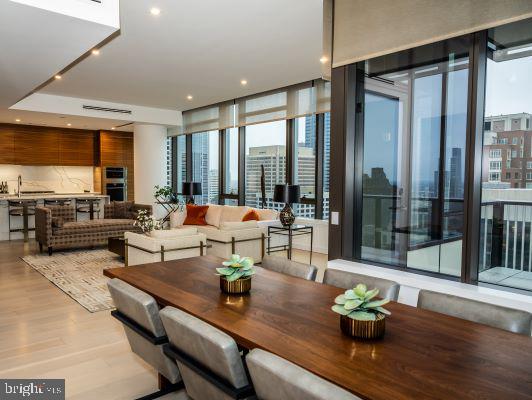 1911 WALNUT STREET UNIT 2701