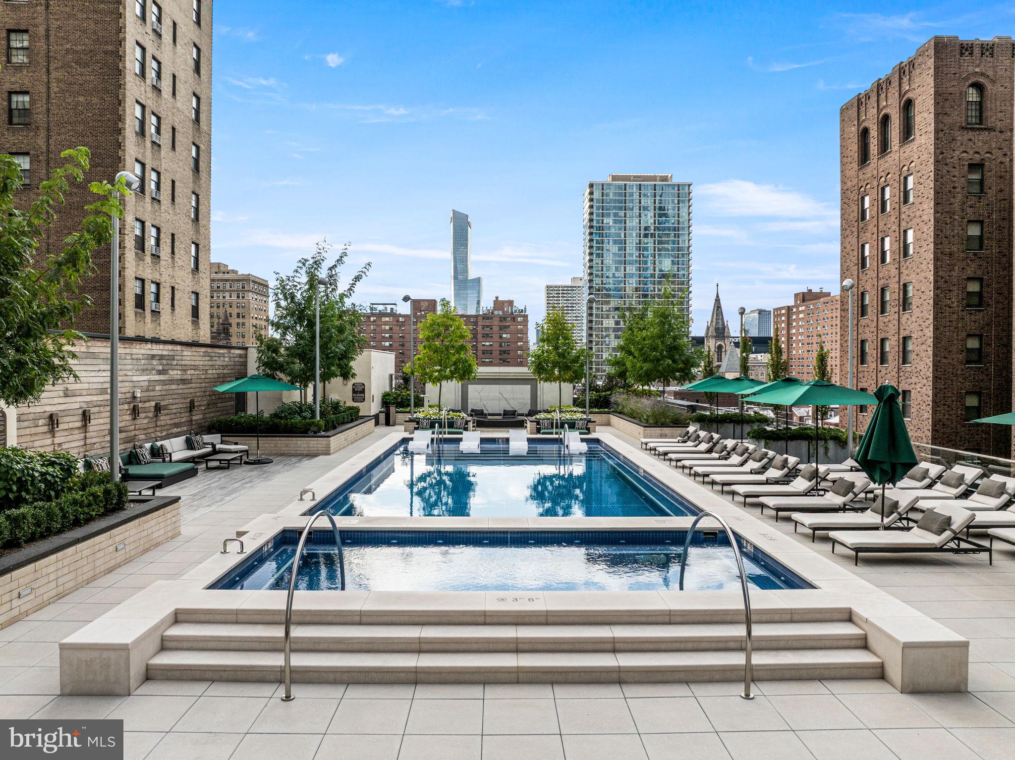 RITTENHOUSE SQUARE - Residential