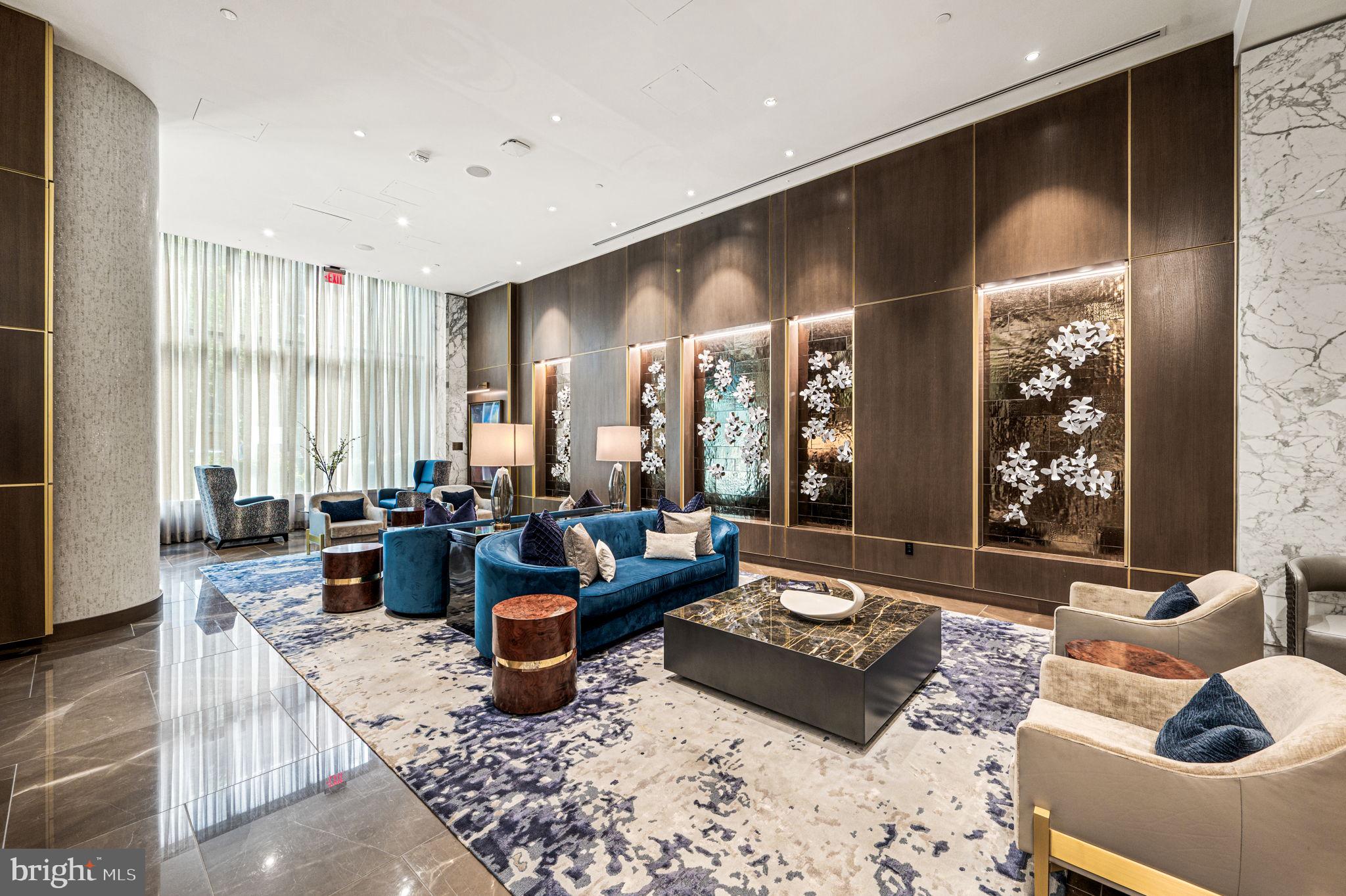 RITTENHOUSE SQUARE - Residential