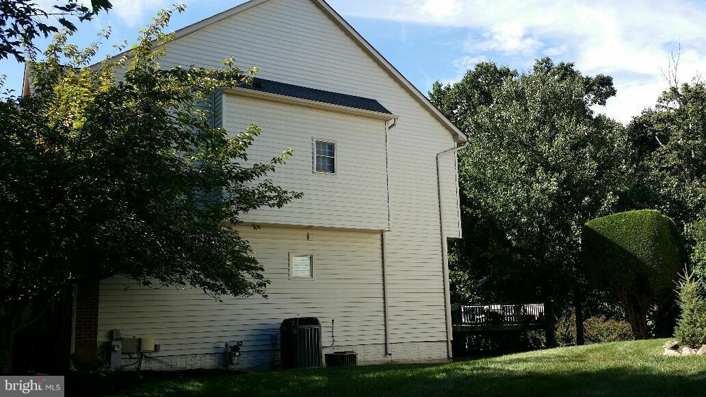 RUSSETT - Residential Lease