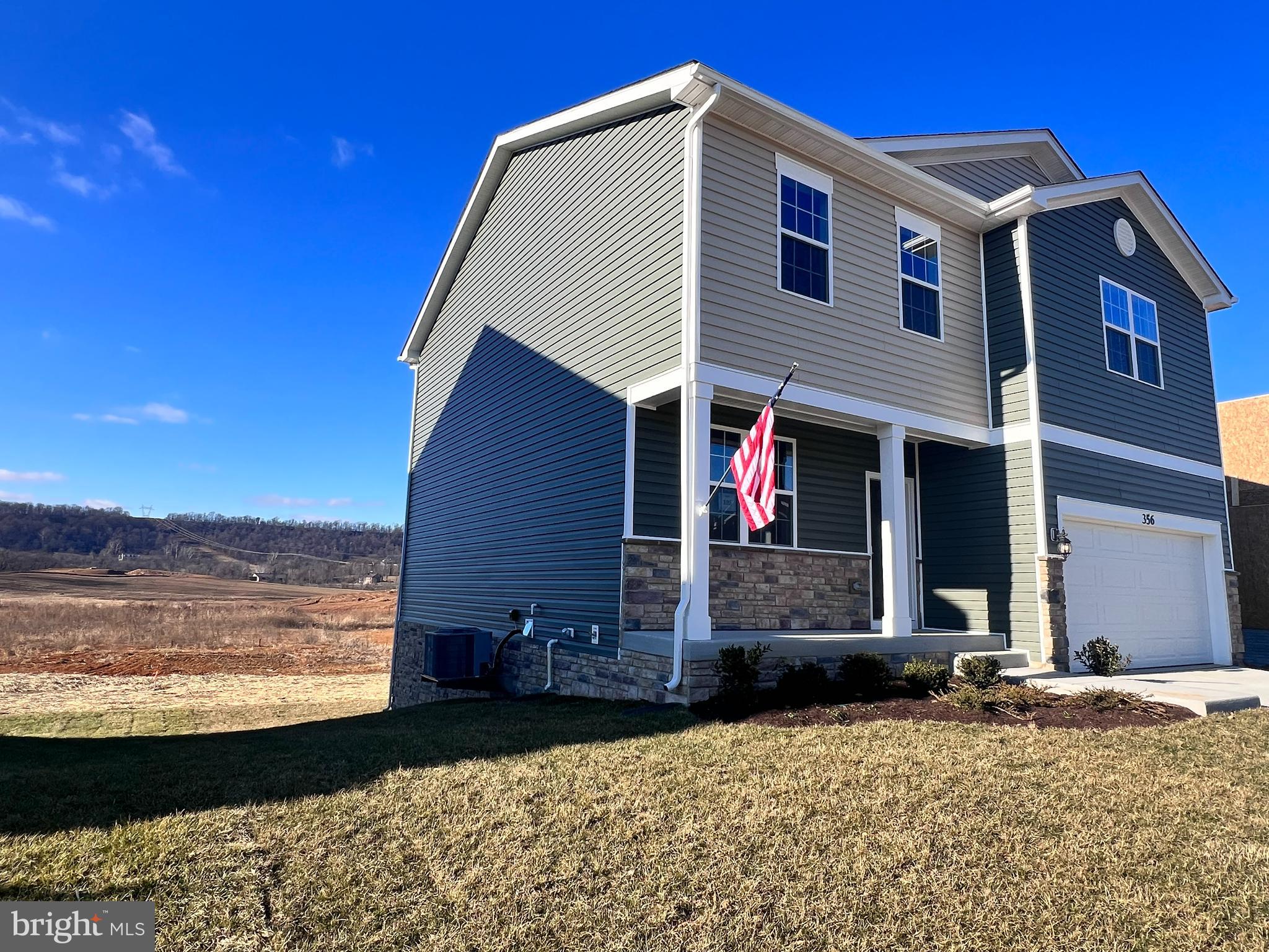 RED HILL - Residential