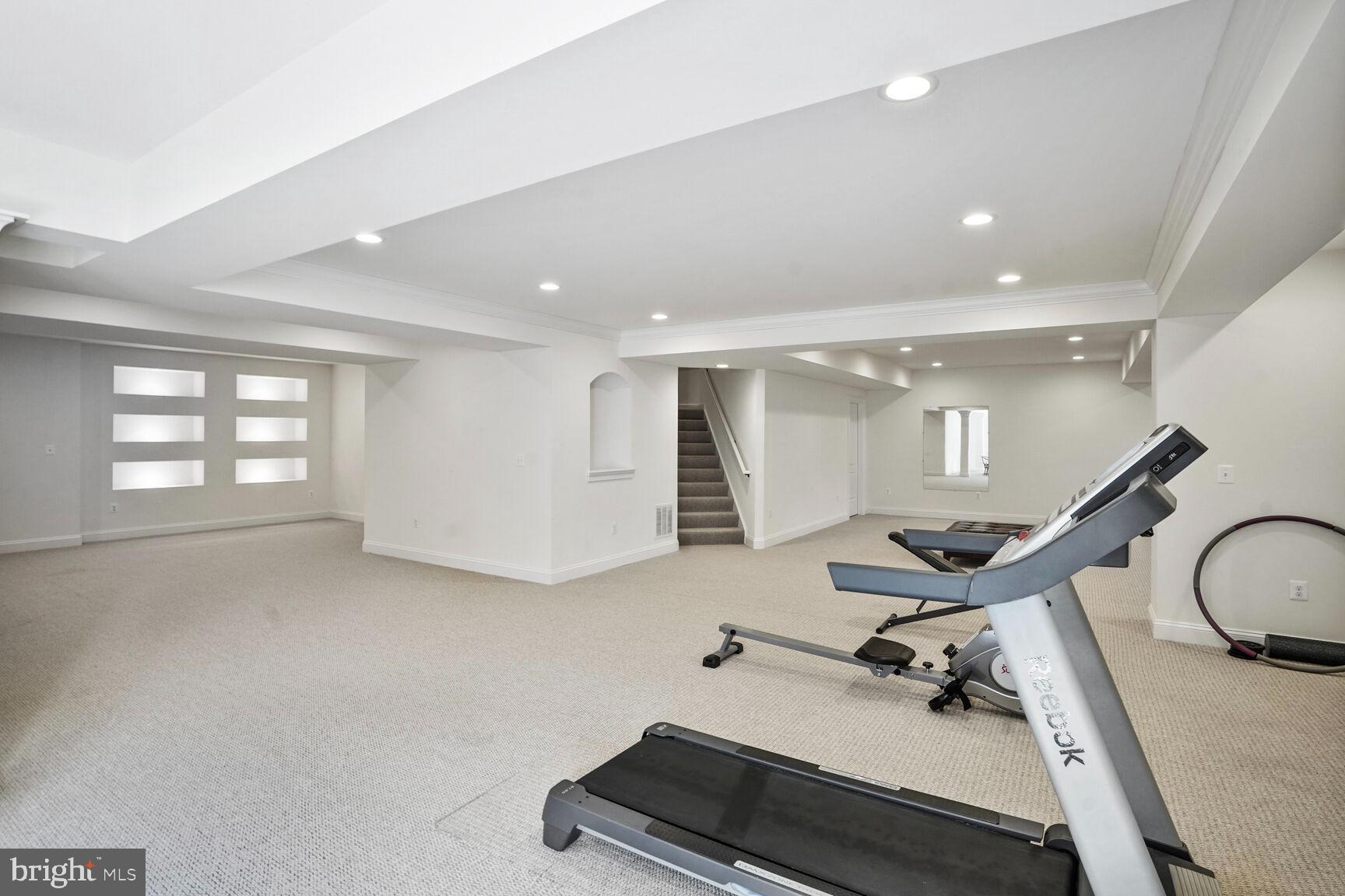 ELK RIDGE ESTATES - Residential