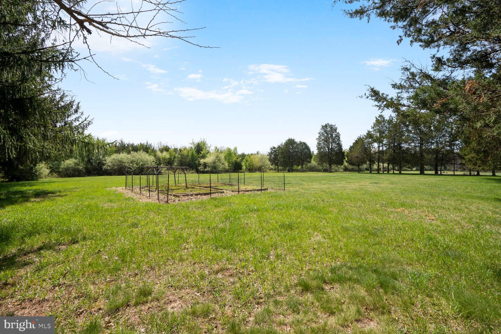 ELK RIDGE ESTATES - Residential