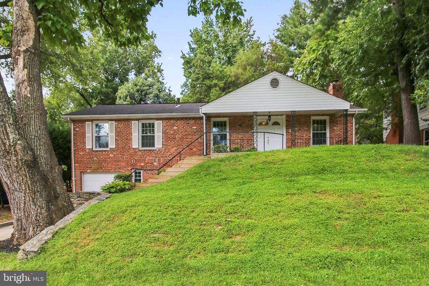 LOCATION, LOCATION, LOCATION, Beautiful Move in  Ready Home with Beautiful solid hardwood  floors .4 specious  bedrooms , separate dinning room, Fully upgraded  kitchen with granite counter tops, Stainless steel appliances, Attached garage, fire sprinkler system, finished basement with access to garage. Huge crawl space for plenty of storage. beautiful neighborhood close to major highways, close to shopping malls. Pets allowed case by case . Required Credit score 700+