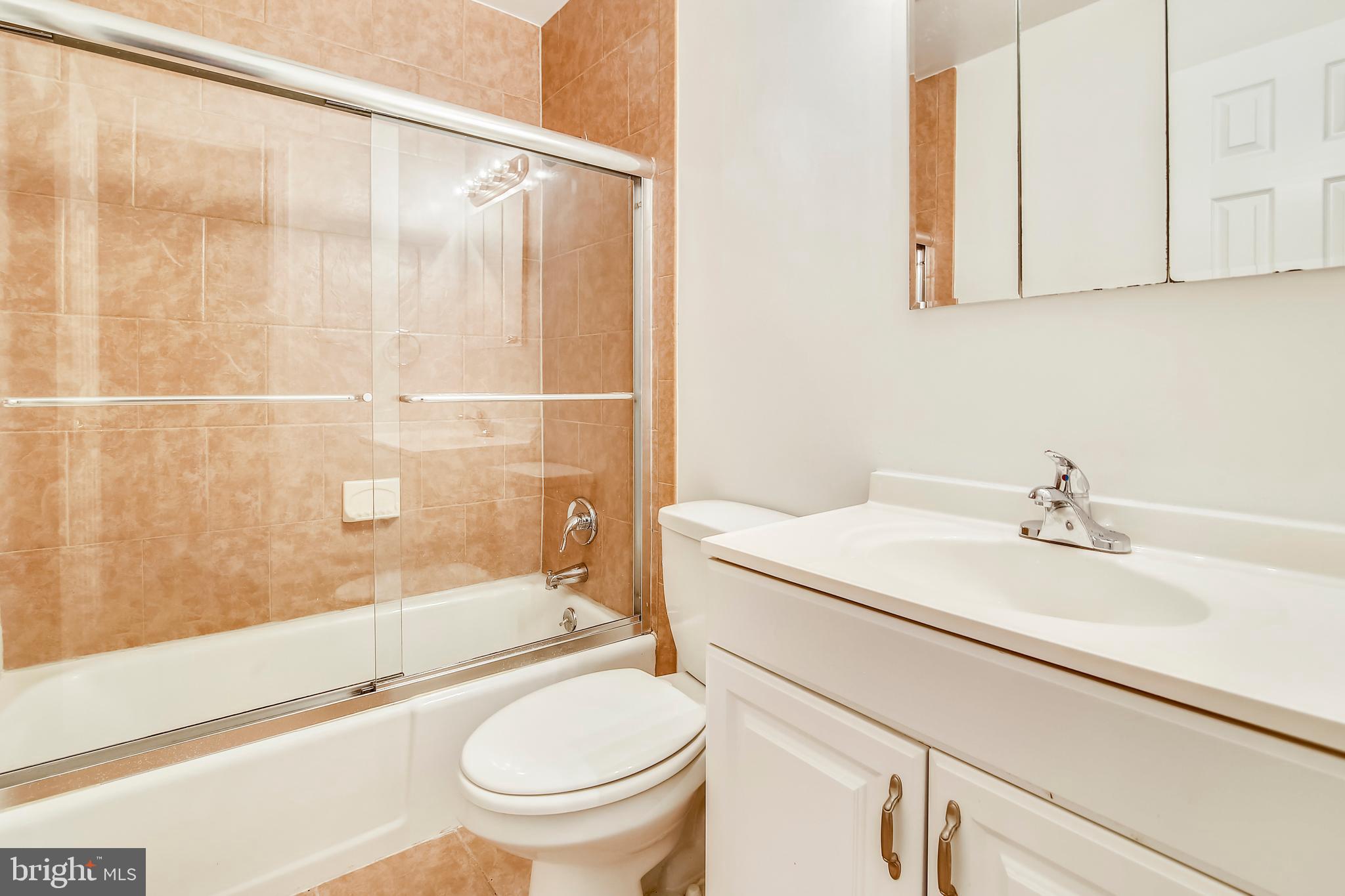 WILLERBURN ACRES - Residential Lease