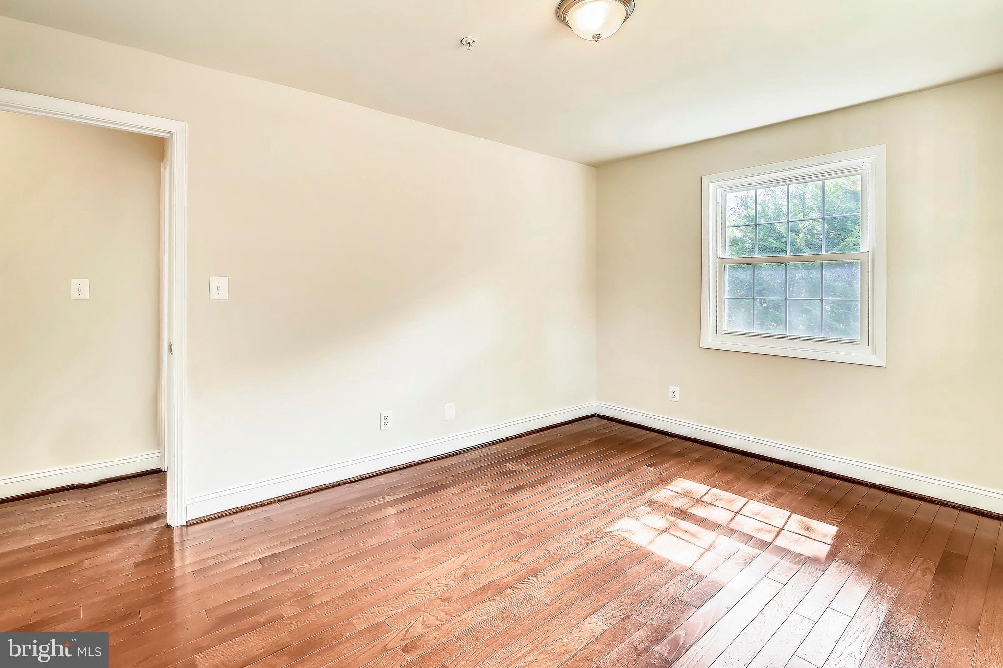 WILLERBURN ACRES - Residential Lease