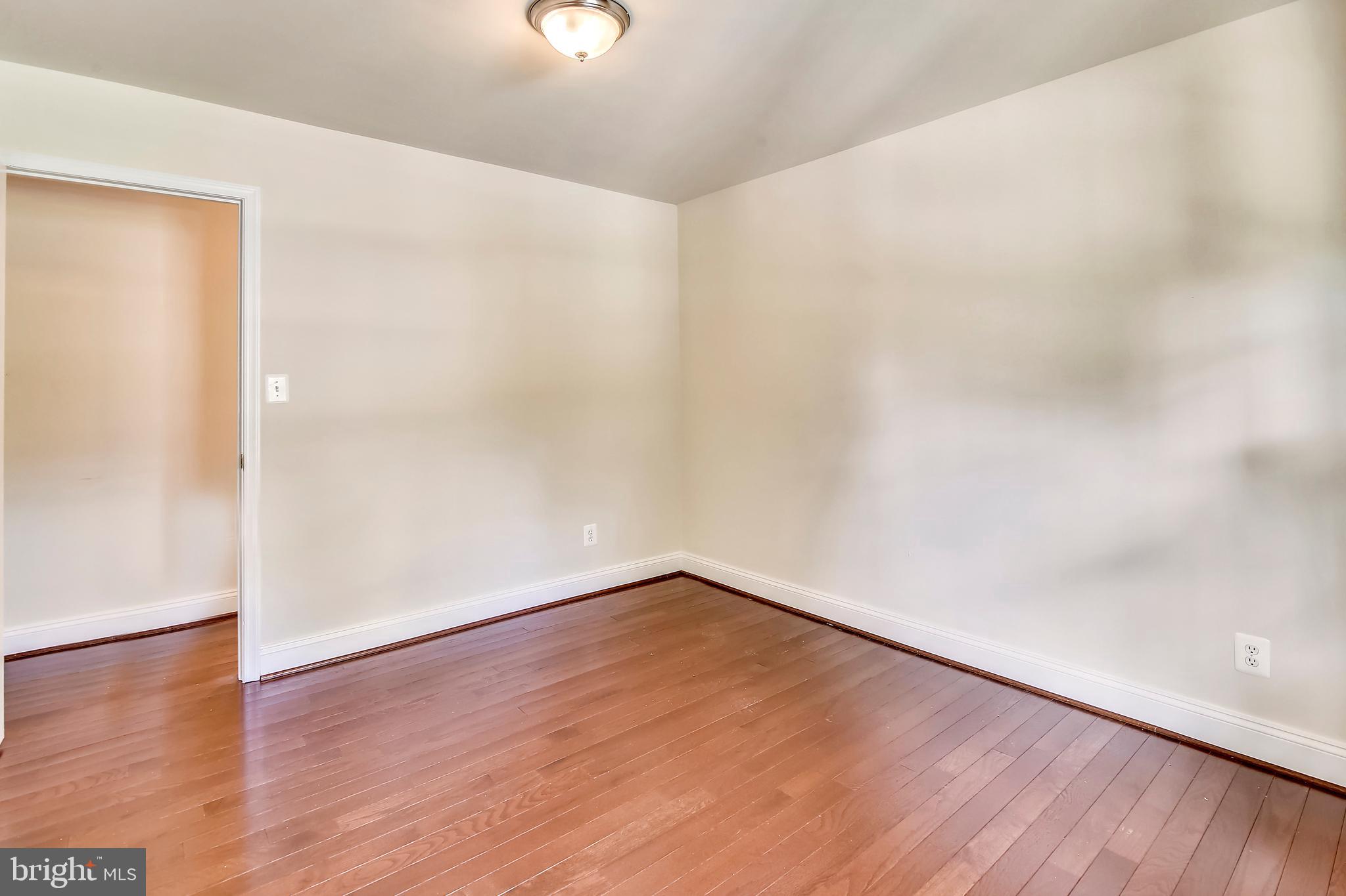 WILLERBURN ACRES - Residential Lease