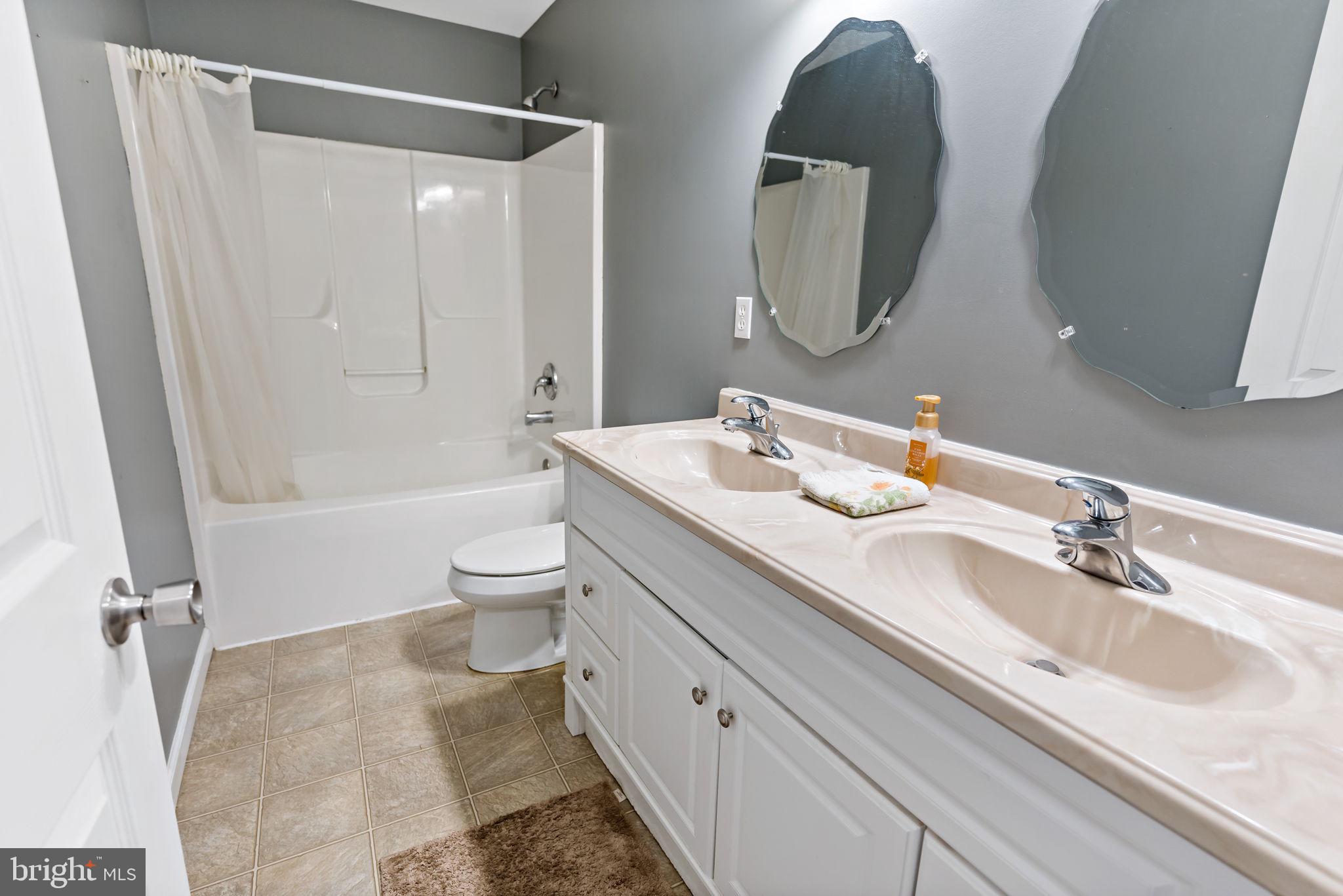 TIMBER RIDGE - Residential