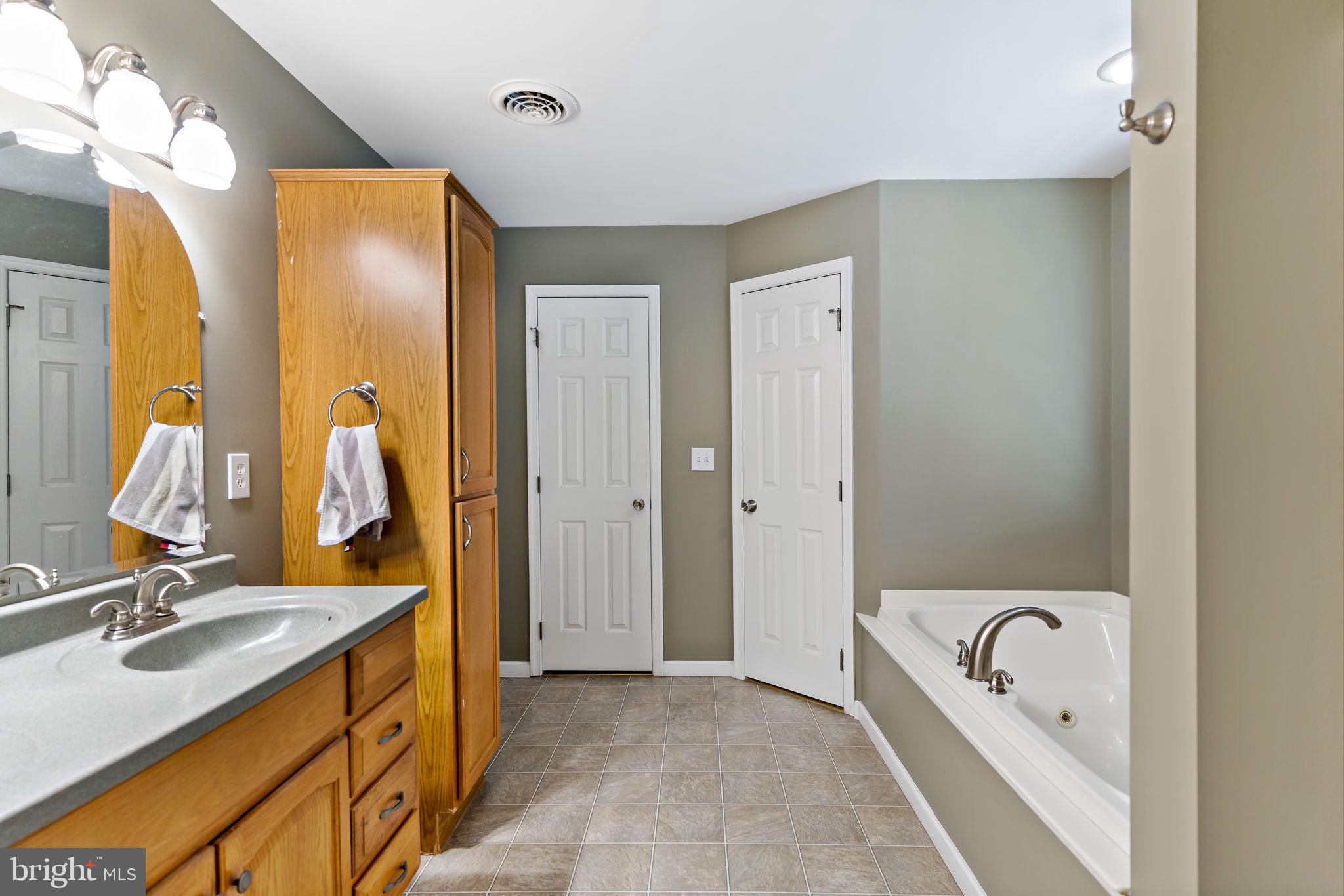 TIMBER RIDGE - Residential