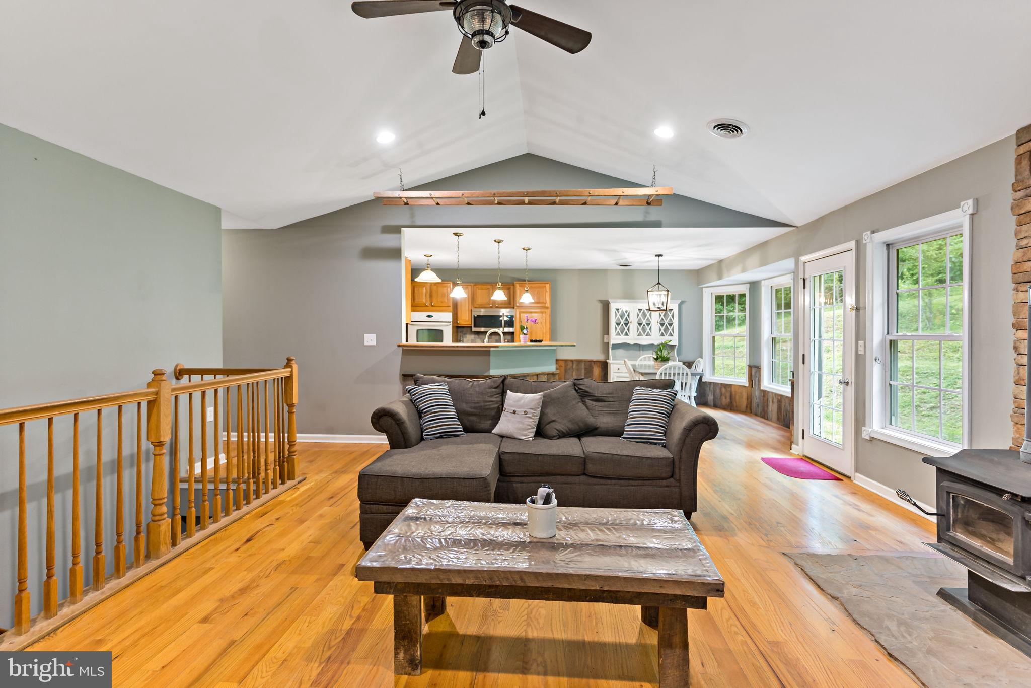 TIMBER RIDGE - Residential