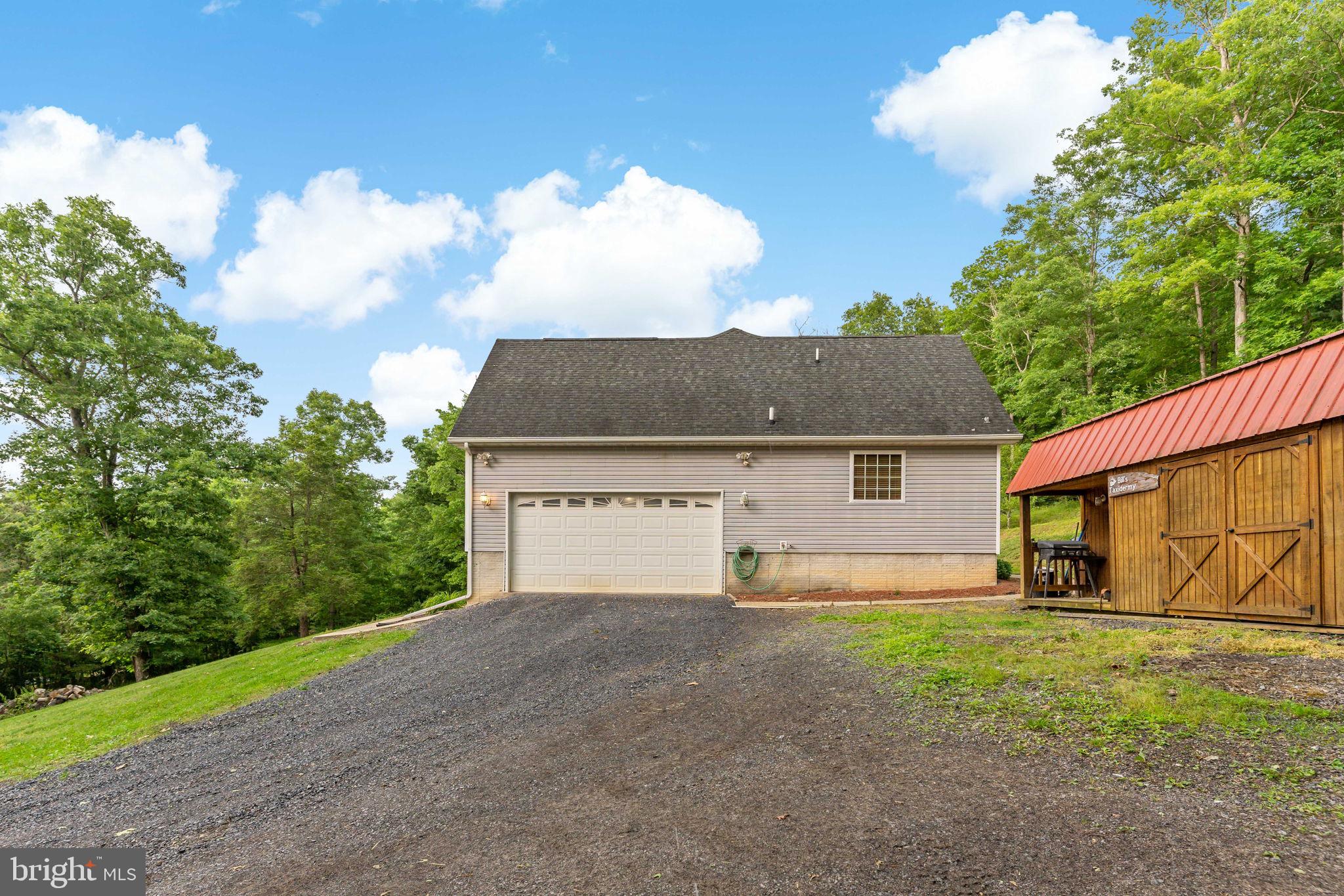 TIMBER RIDGE - Residential