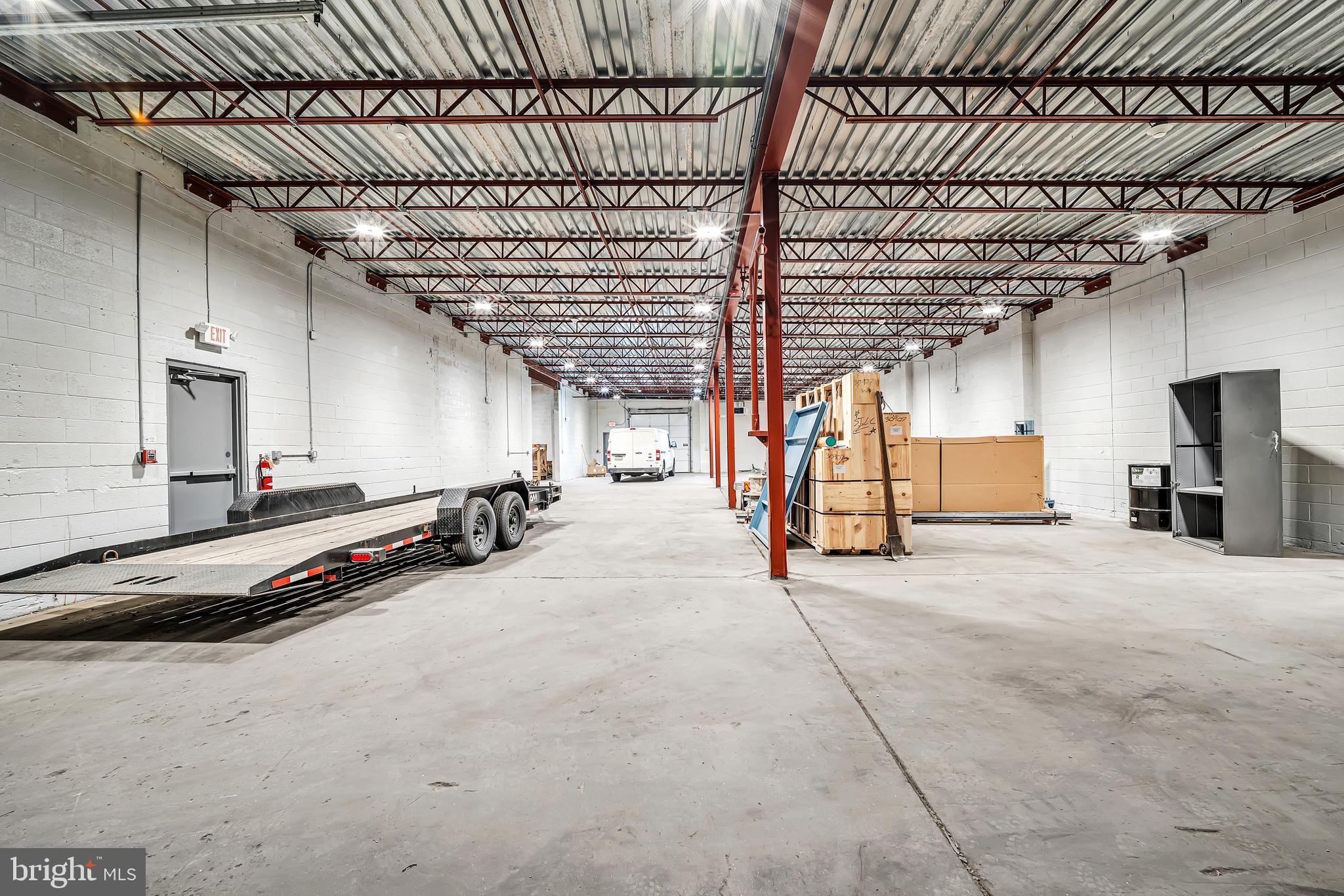 SOMERTON - Commercial Lease