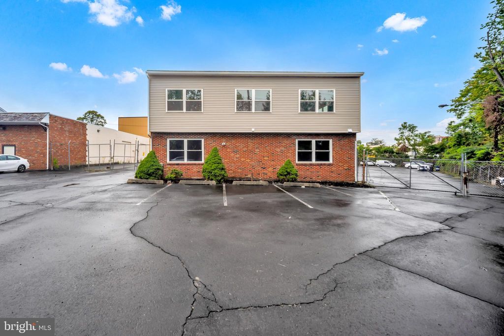 Photo of 2168 Bennett Road, PHILADELPHIA, PA 19116 (MLS # PAPH2542220)