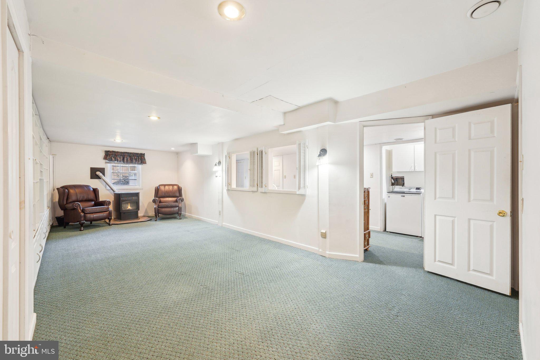 AMITY GARDENS - Residential