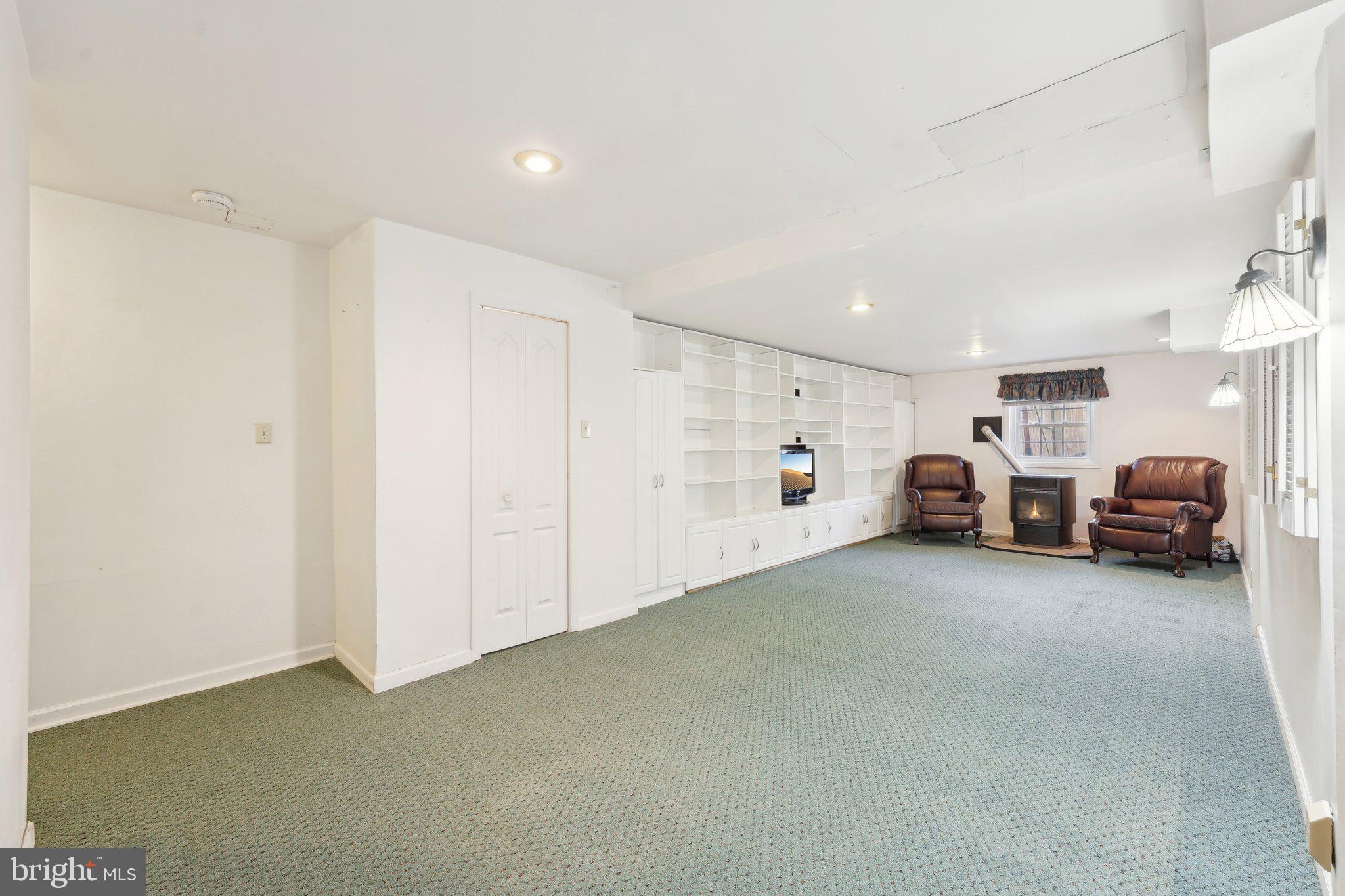 AMITY GARDENS - Residential