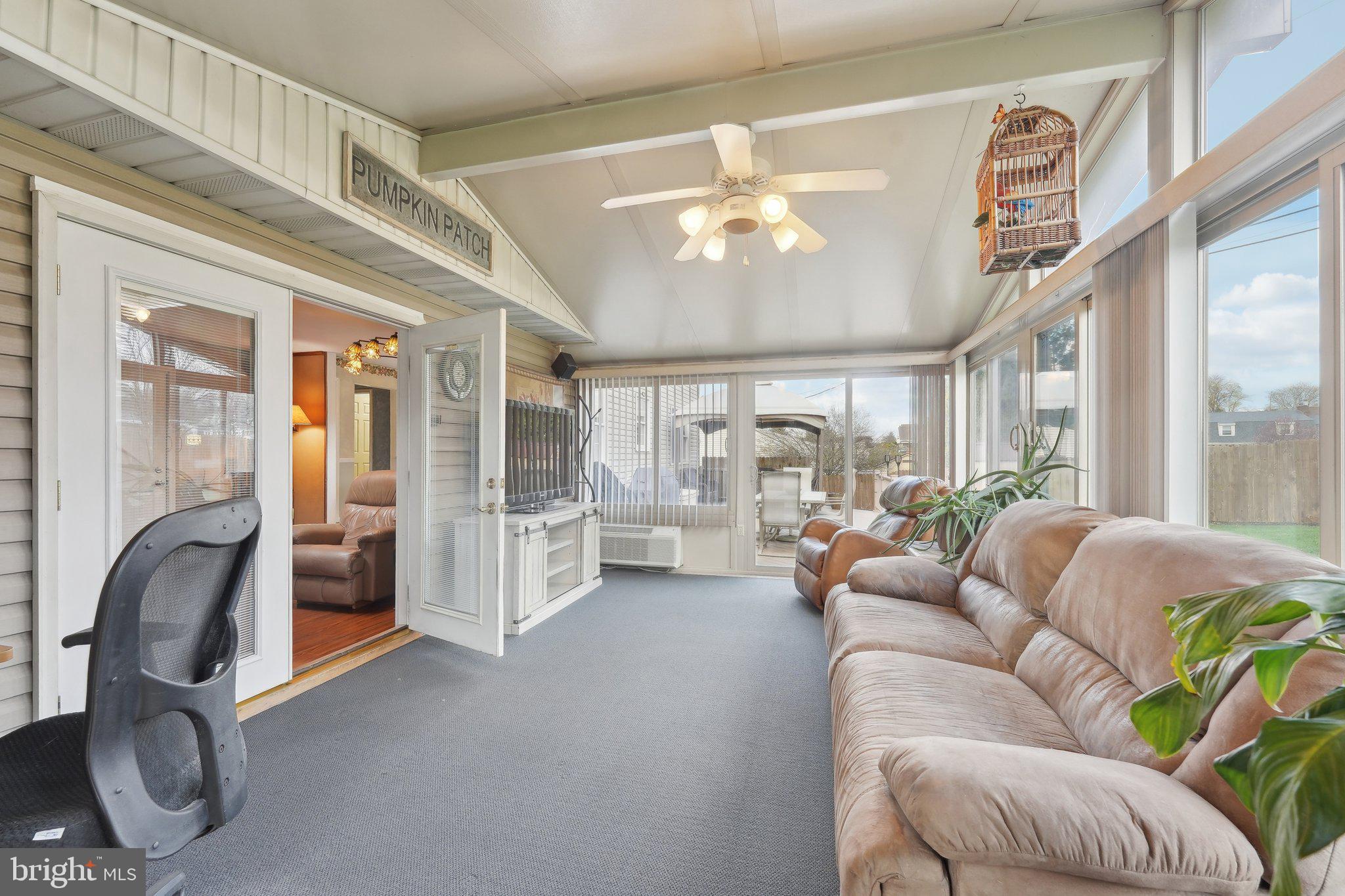 AMITY GARDENS - Residential