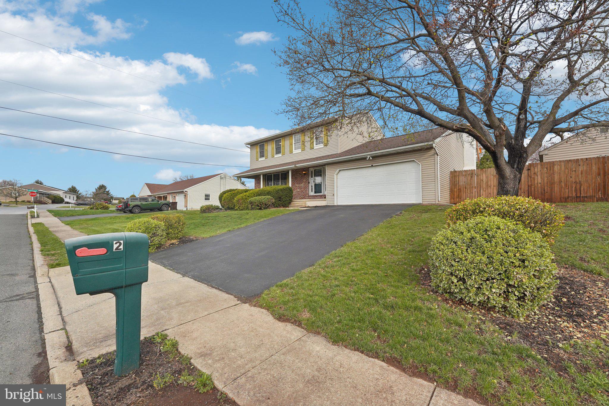 AMITY GARDENS - Residential