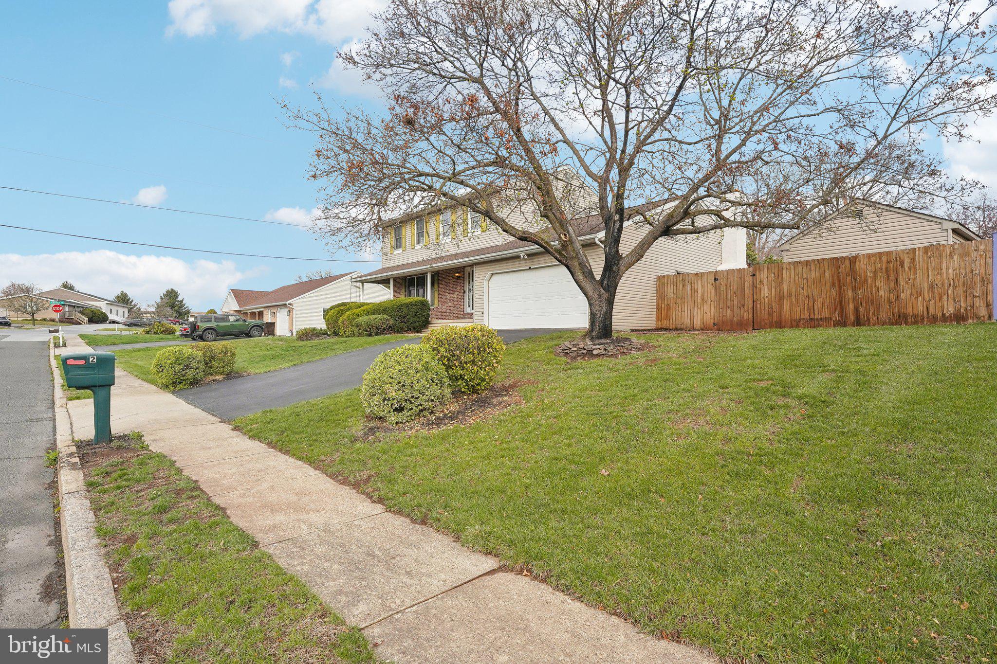 AMITY GARDENS - Residential