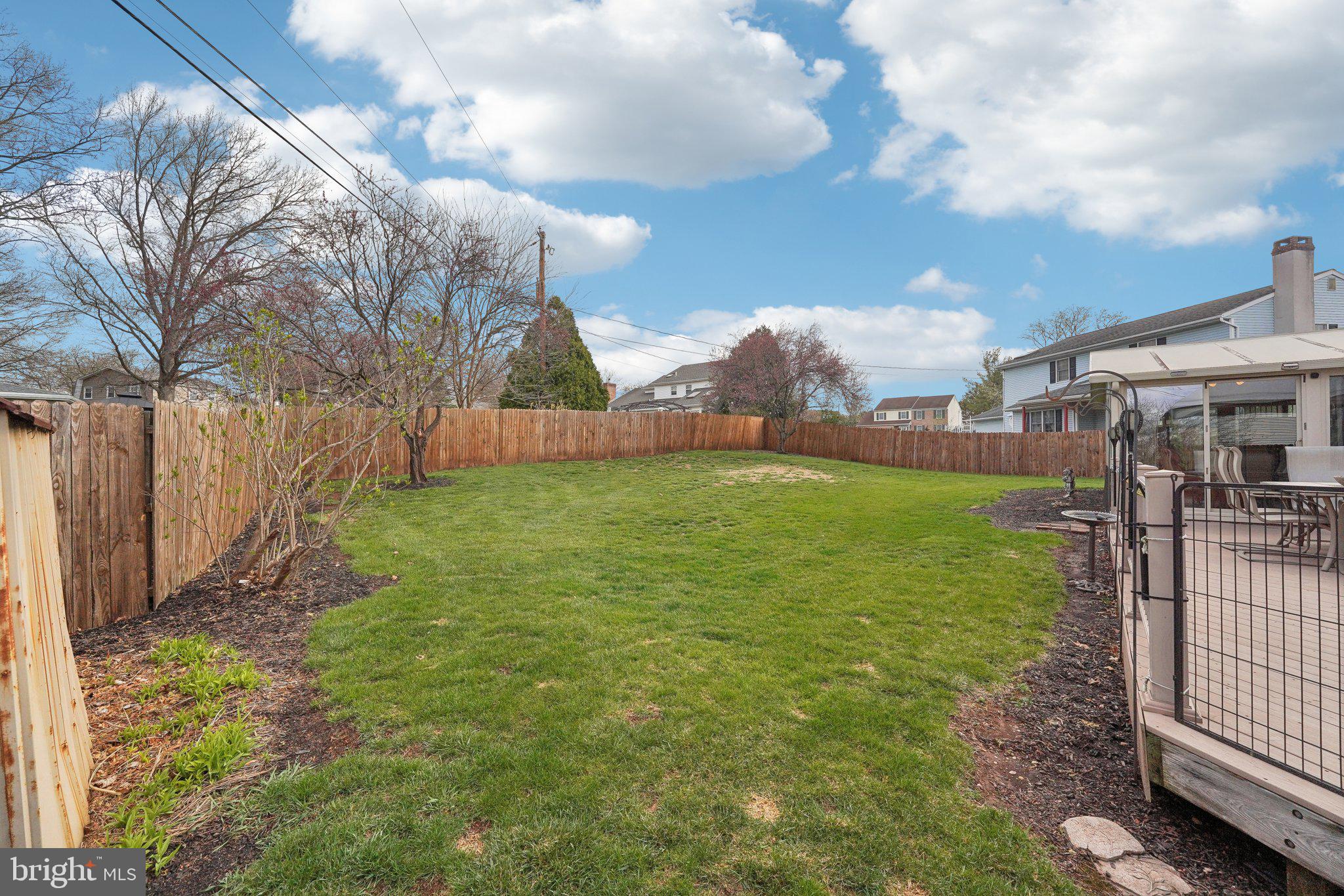 AMITY GARDENS - Residential