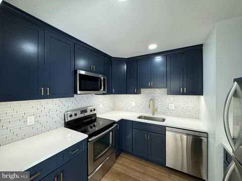 6135 EDSALL ROAD N ALEXANDRIA VA 22304