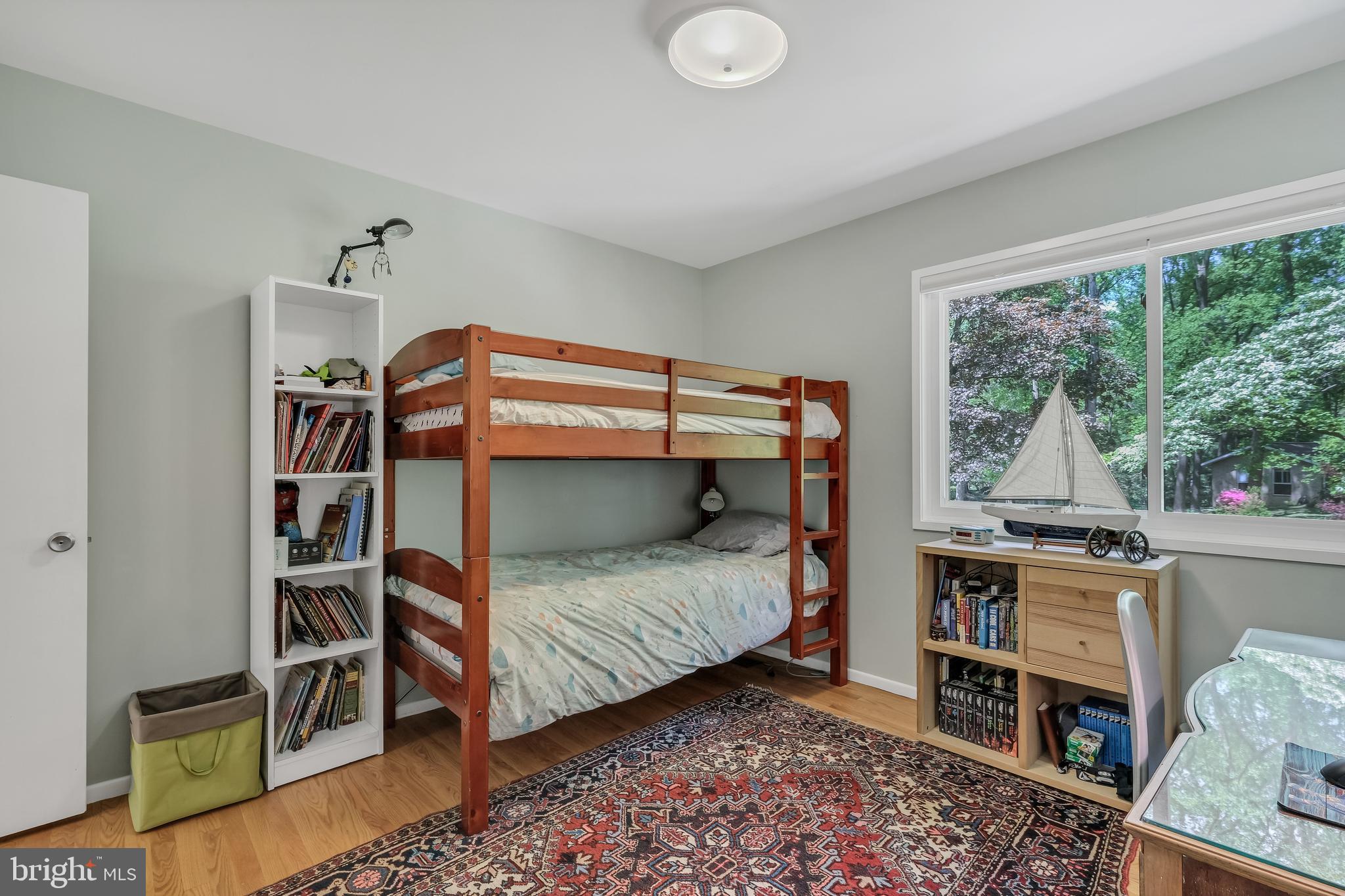 CARDEROCK SPRINGS - Residential