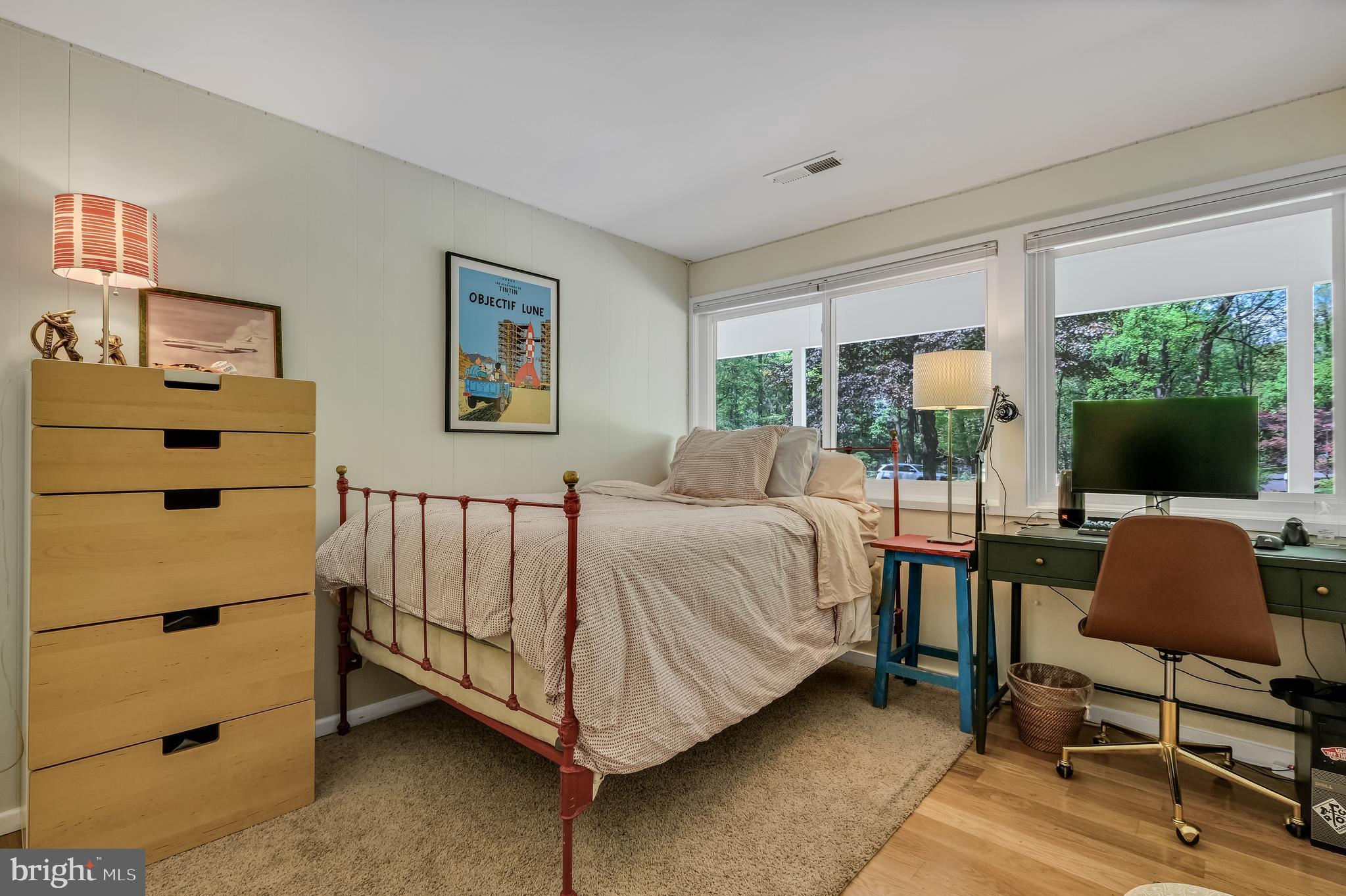 CARDEROCK SPRINGS - Residential