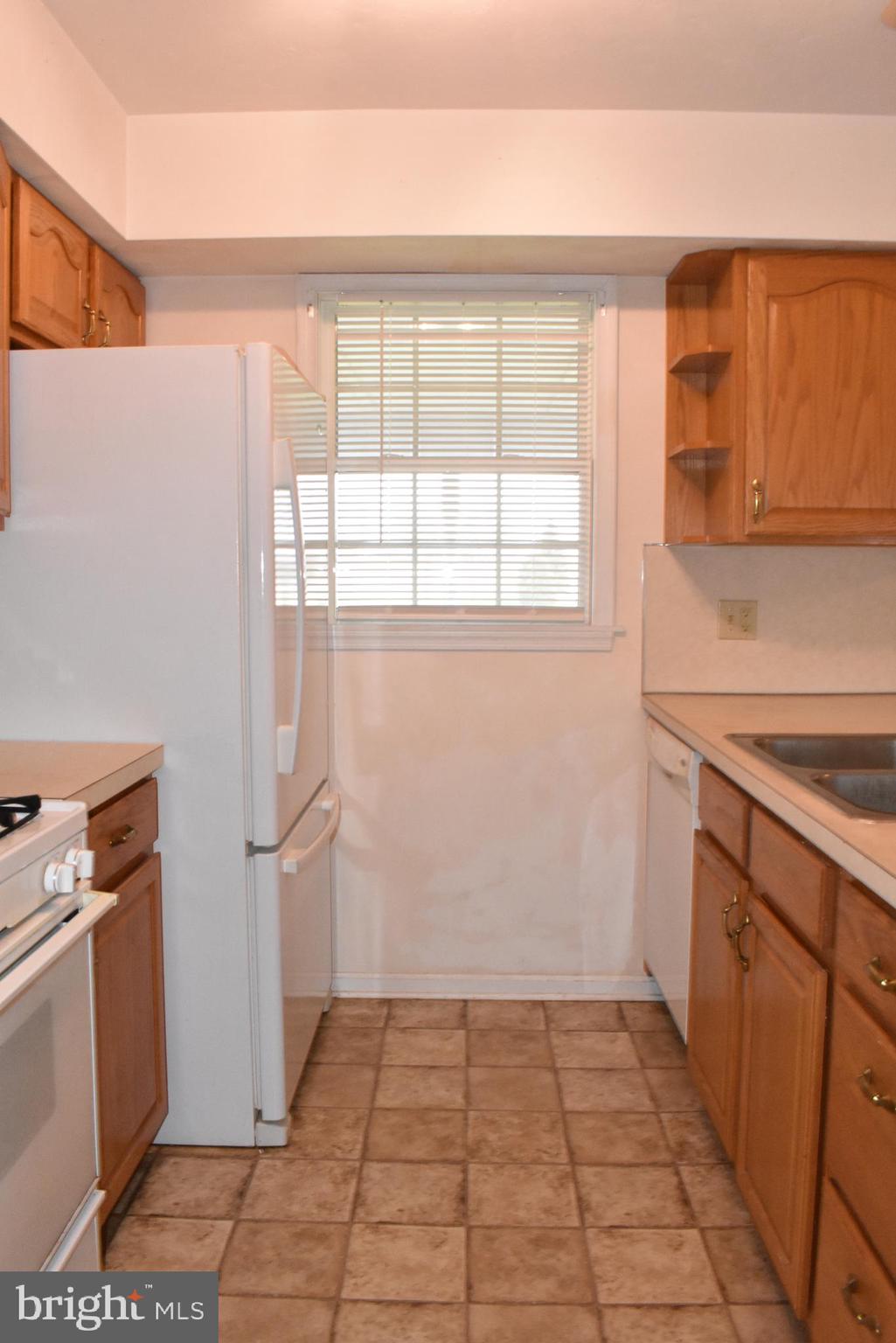 SHERRY VILLAGE - Residential