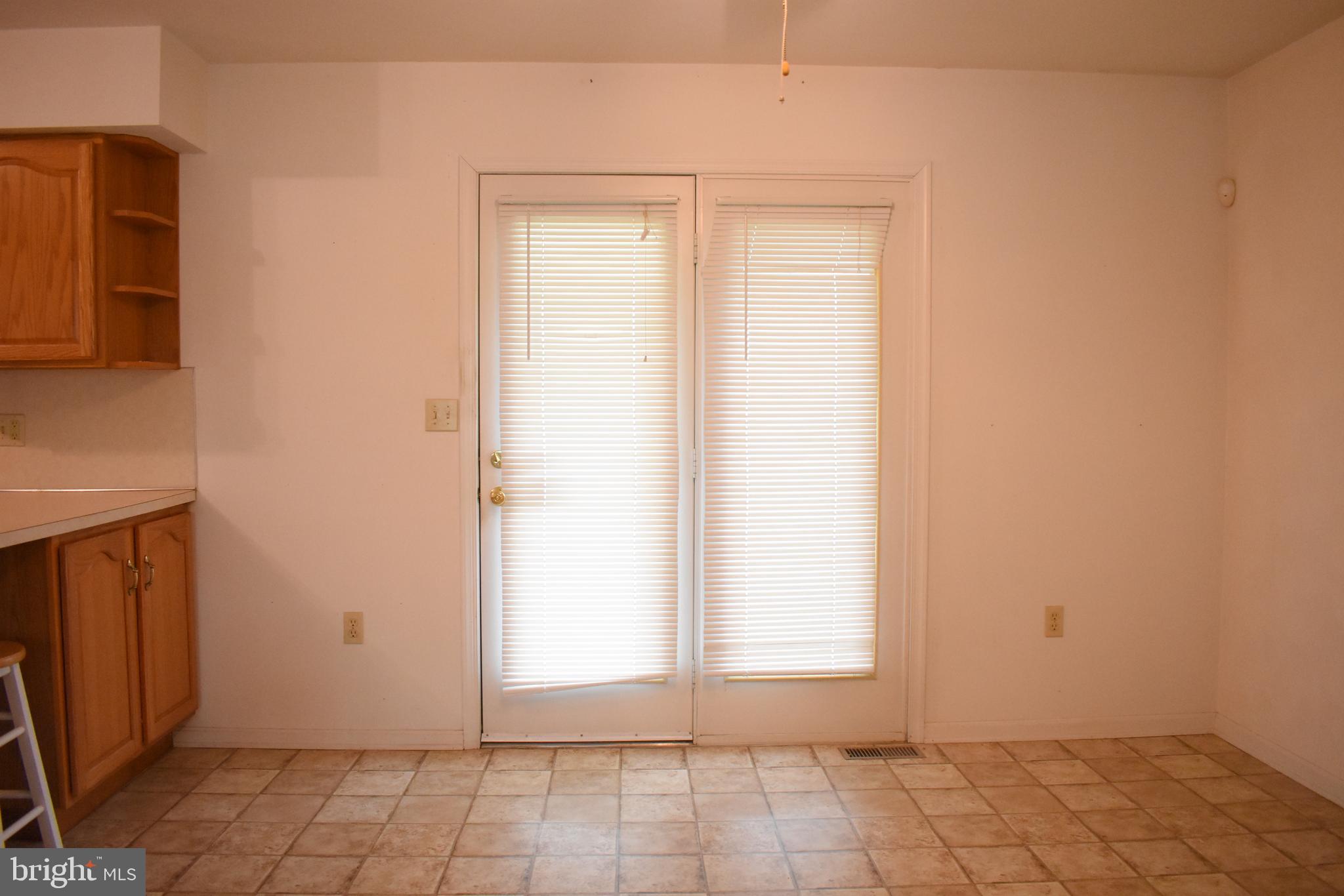 SHERRY VILLAGE - Residential