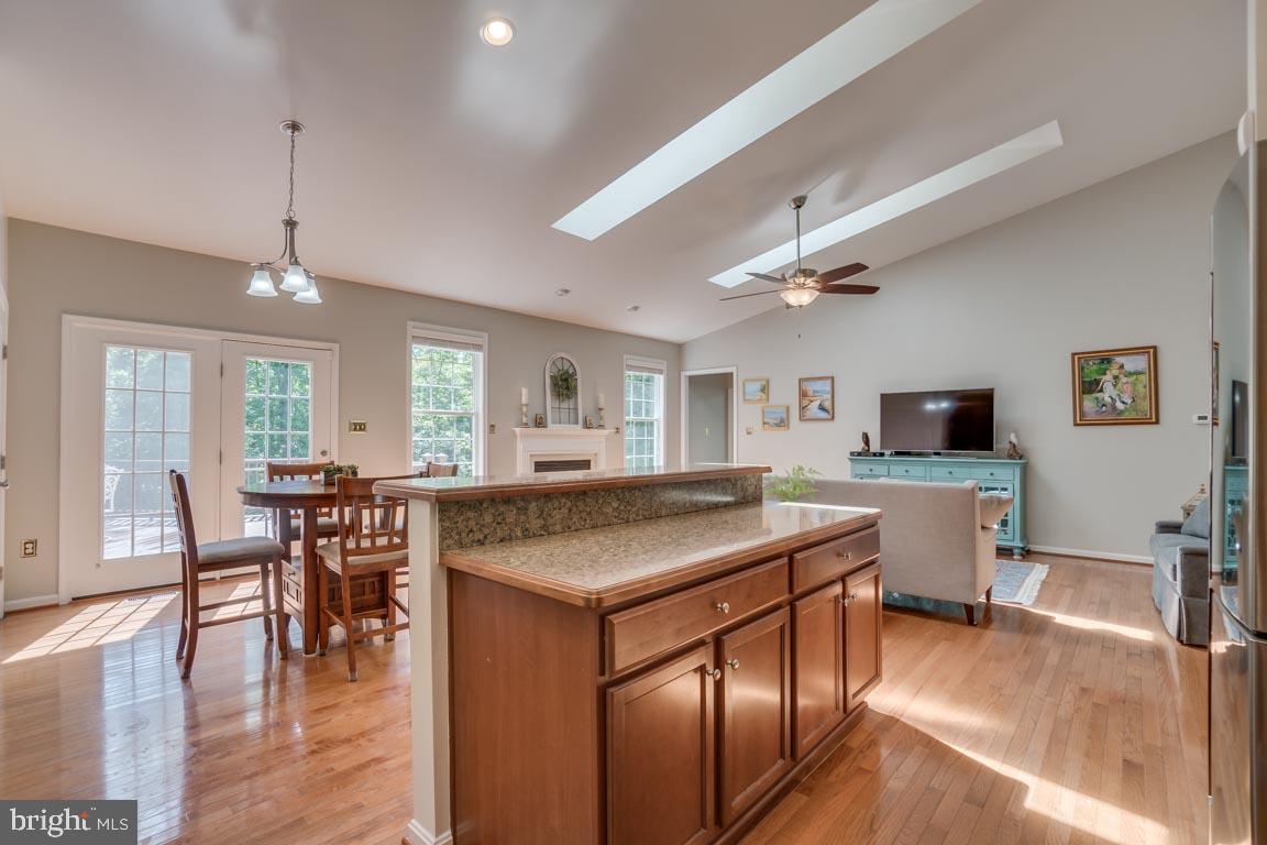 GROUSE POINTE - Residential