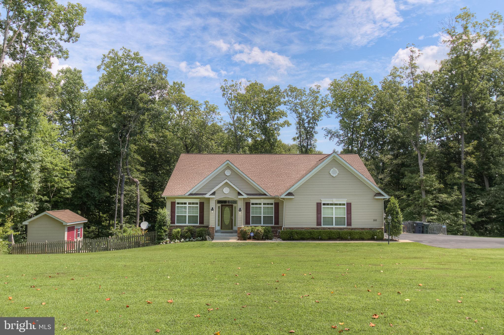 GROUSE POINTE - Residential