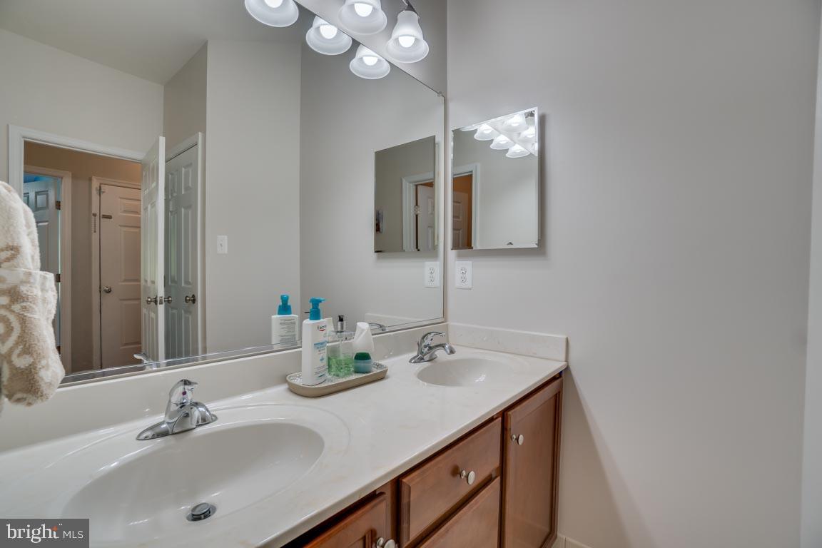 GROUSE POINTE - Residential