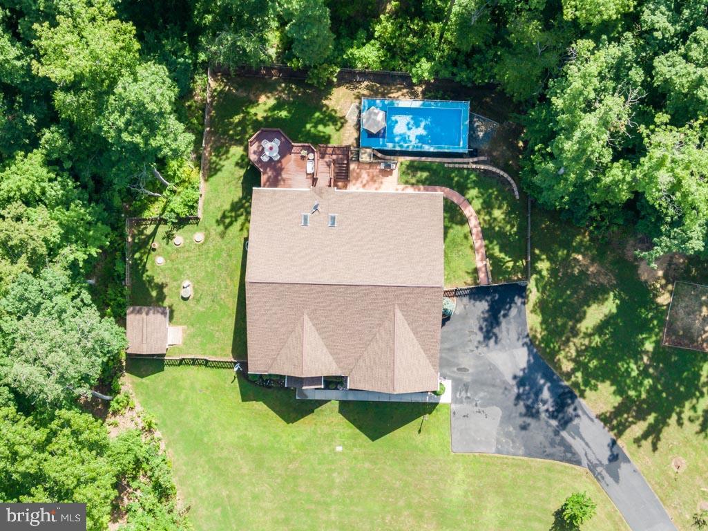 GROUSE POINTE - Residential