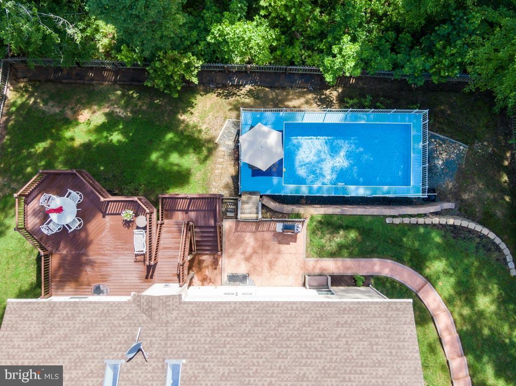 GROUSE POINTE - Residential