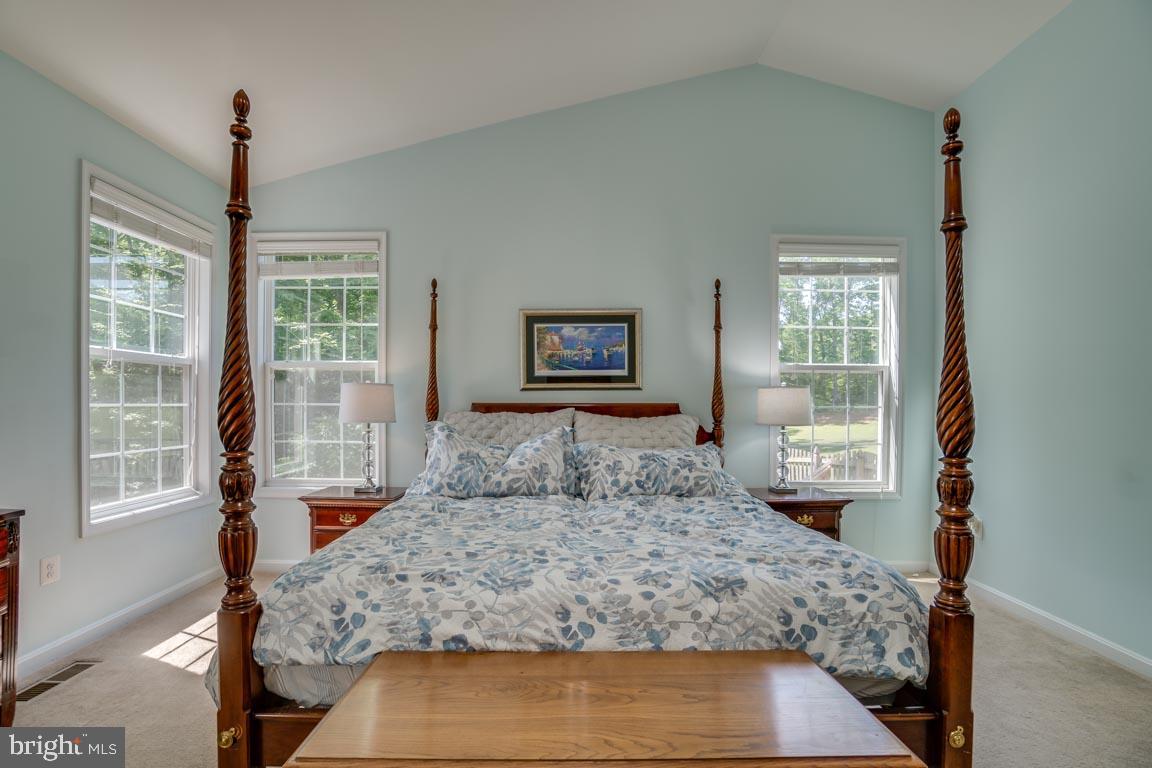 GROUSE POINTE - Residential