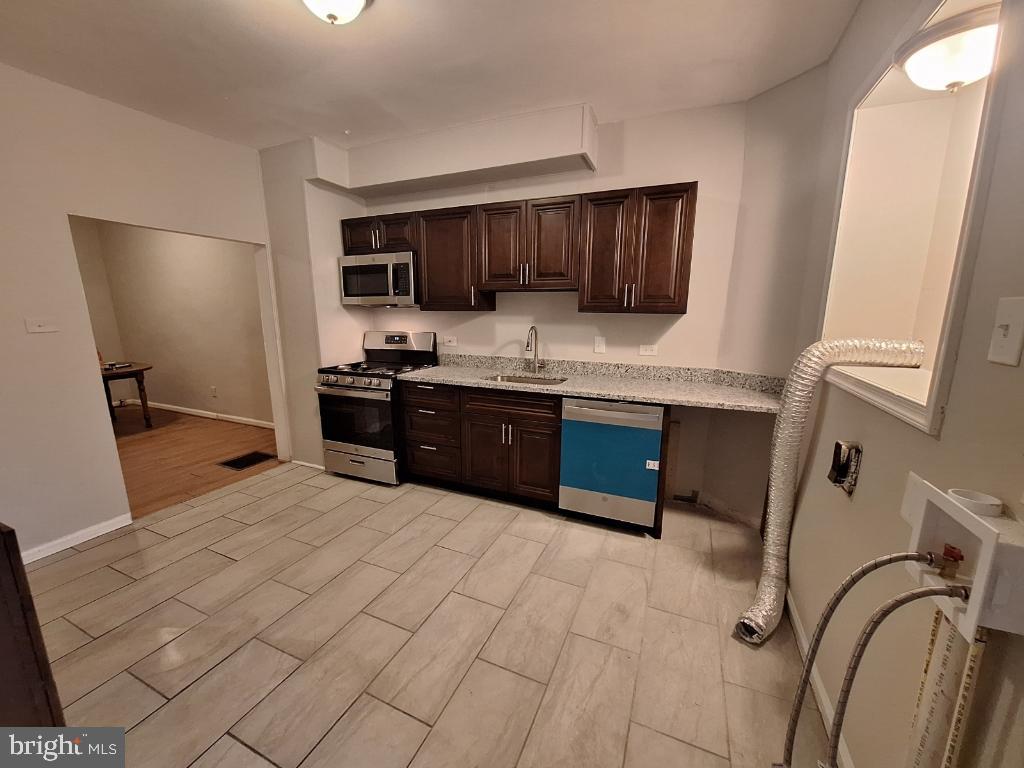 MCELDERRY PARK - Residential