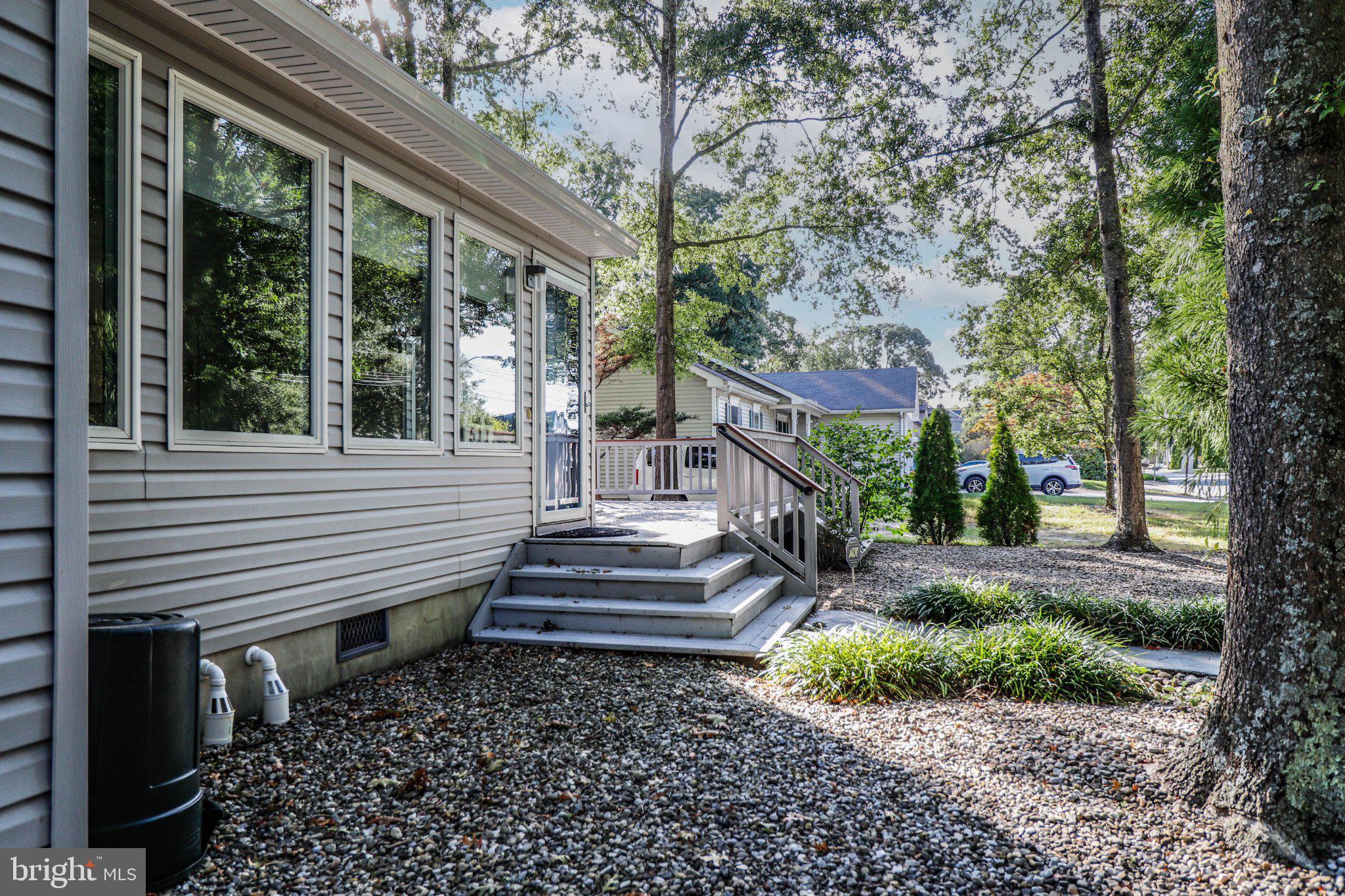511 CONIFER DRIVE