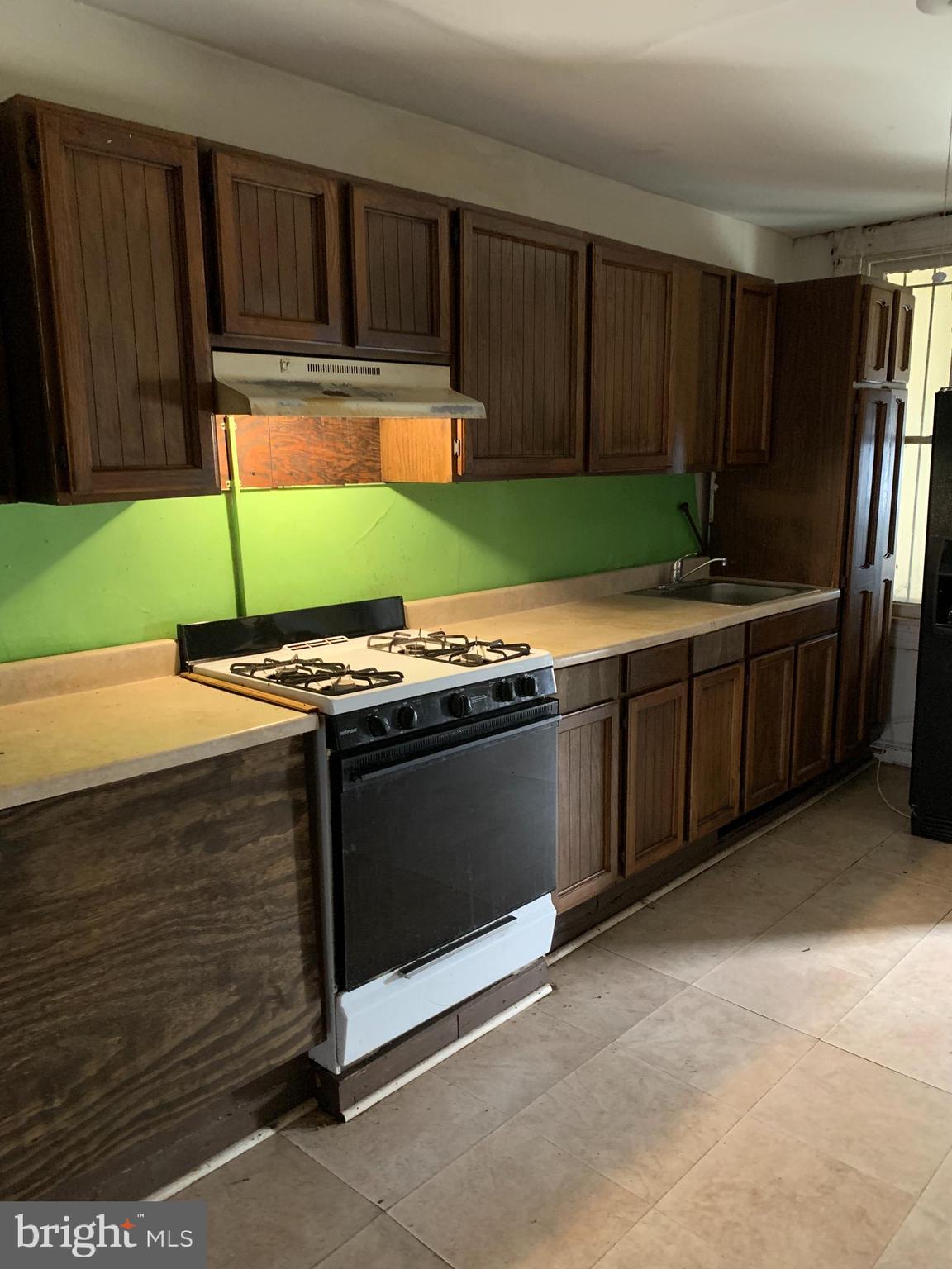 MONDAWMIN - Residential