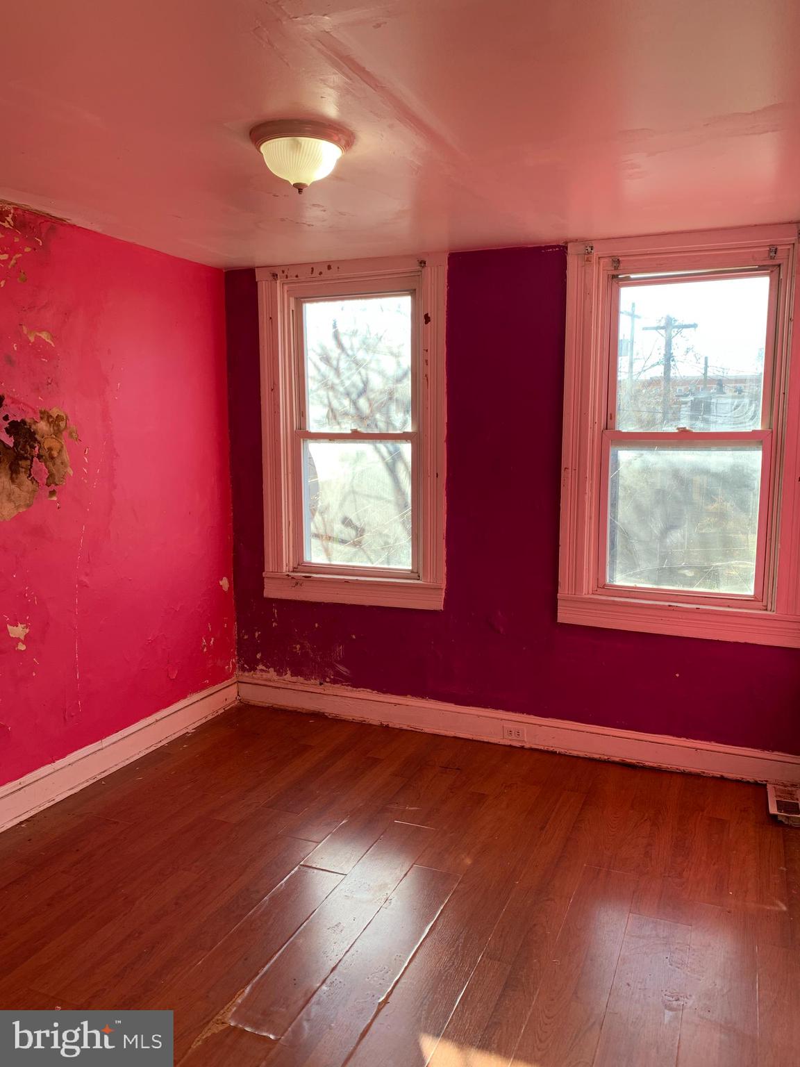 MONDAWMIN - Residential